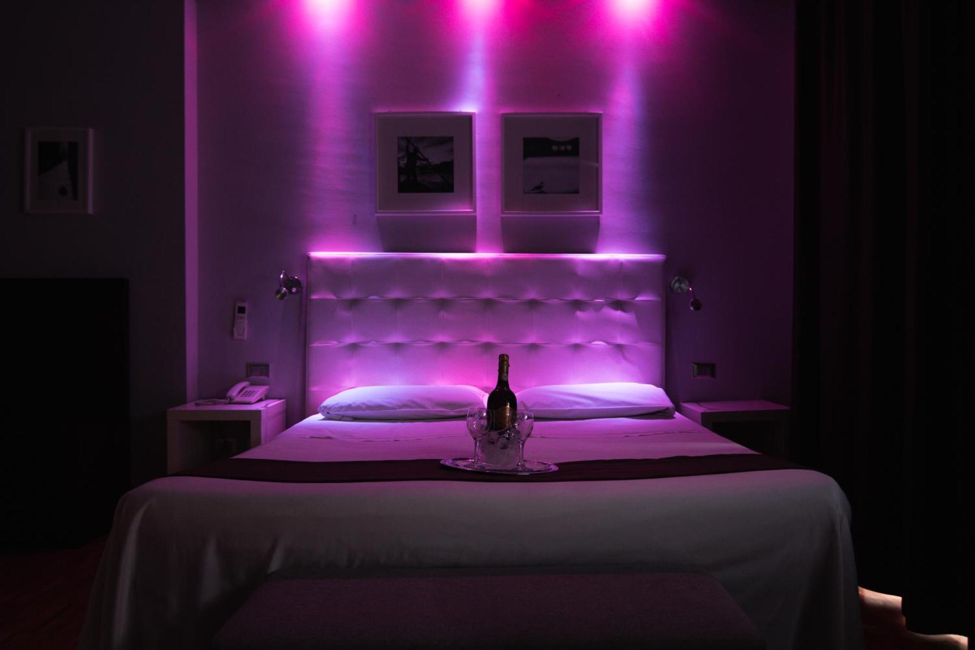 Deluxe Double or Twin Room Spa Bath