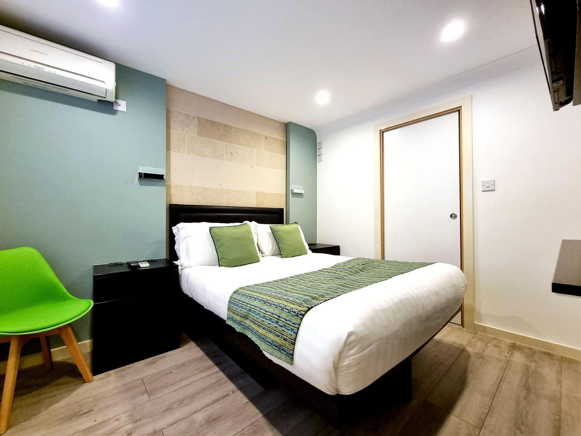 Triple Studio Lower Ground Floor
