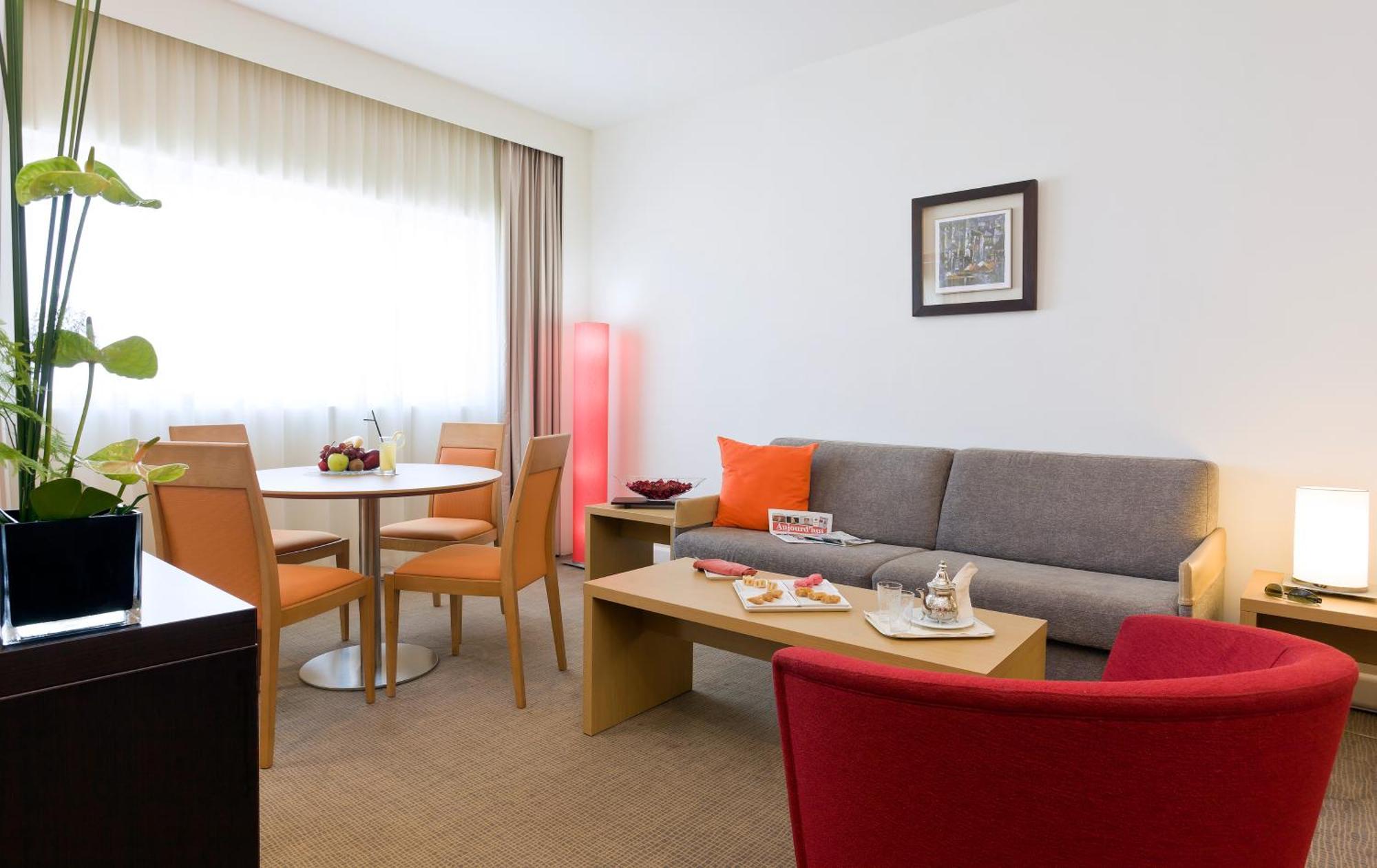 Suite Junior - 1 Lit King-Size et Canapé