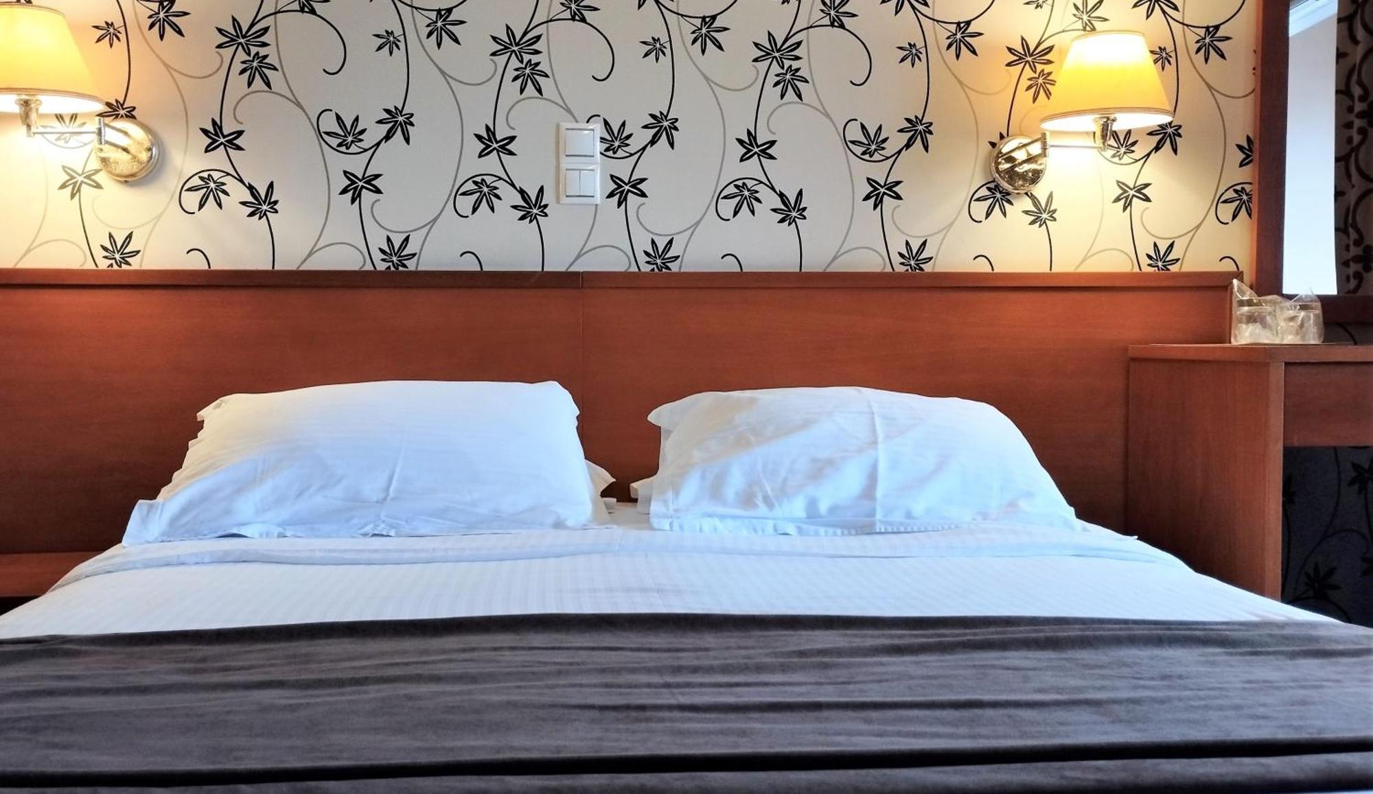 Single Room,1663739947:JPEG