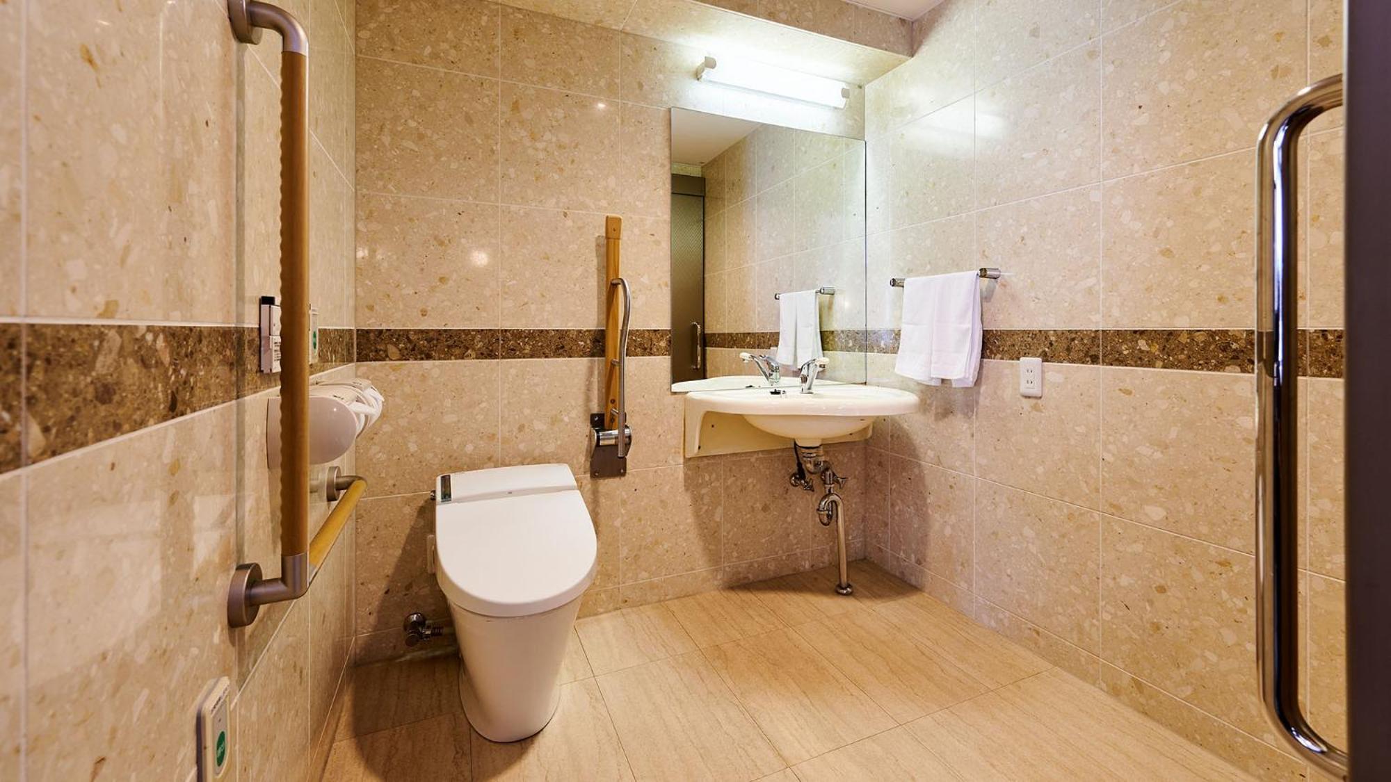 Accessible Twin Room - Non-Smoking,1589714771:JPEG