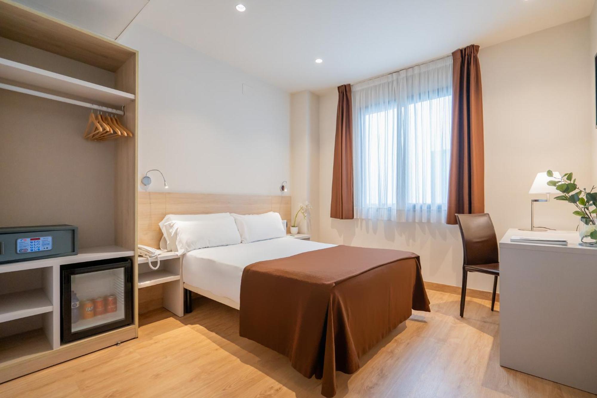 Standard Double Room,1592046877:JPEG