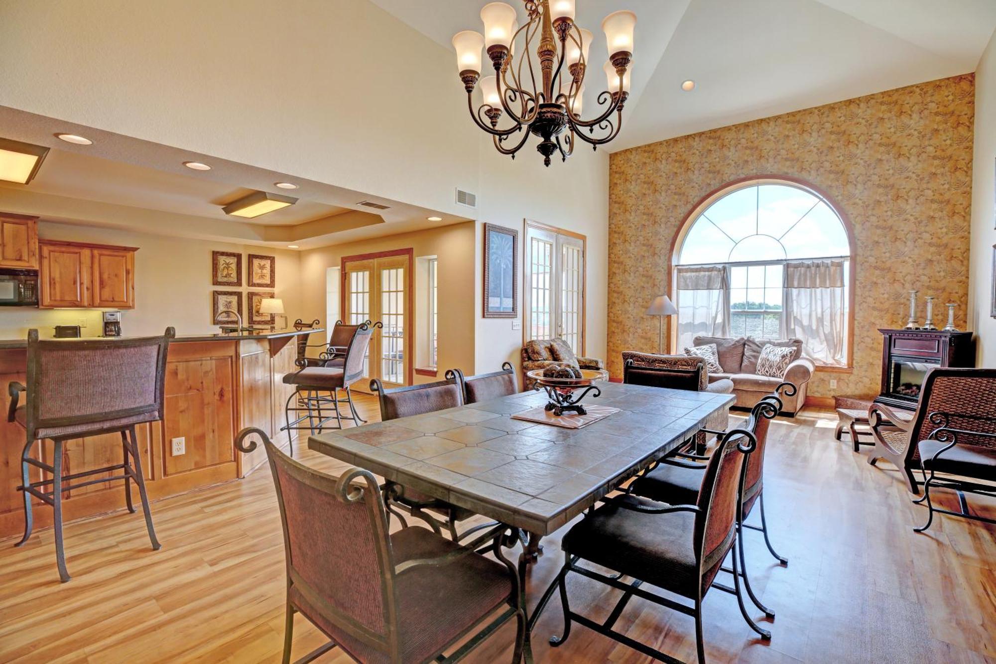 Superior Apartment