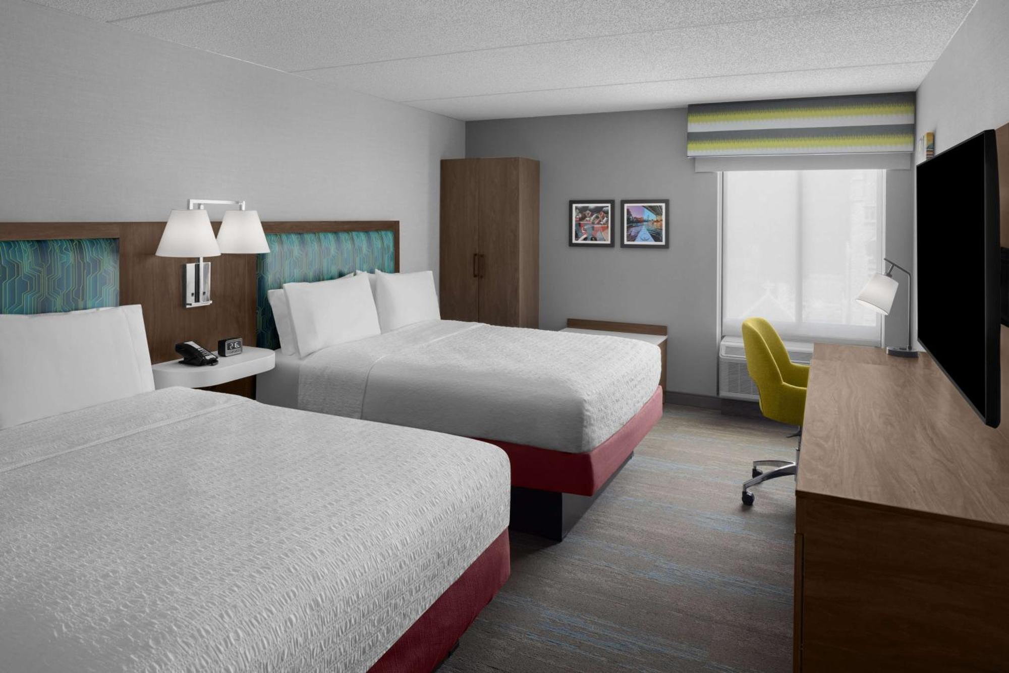 Queen Room with Two Queen Beds - Non-Smoking