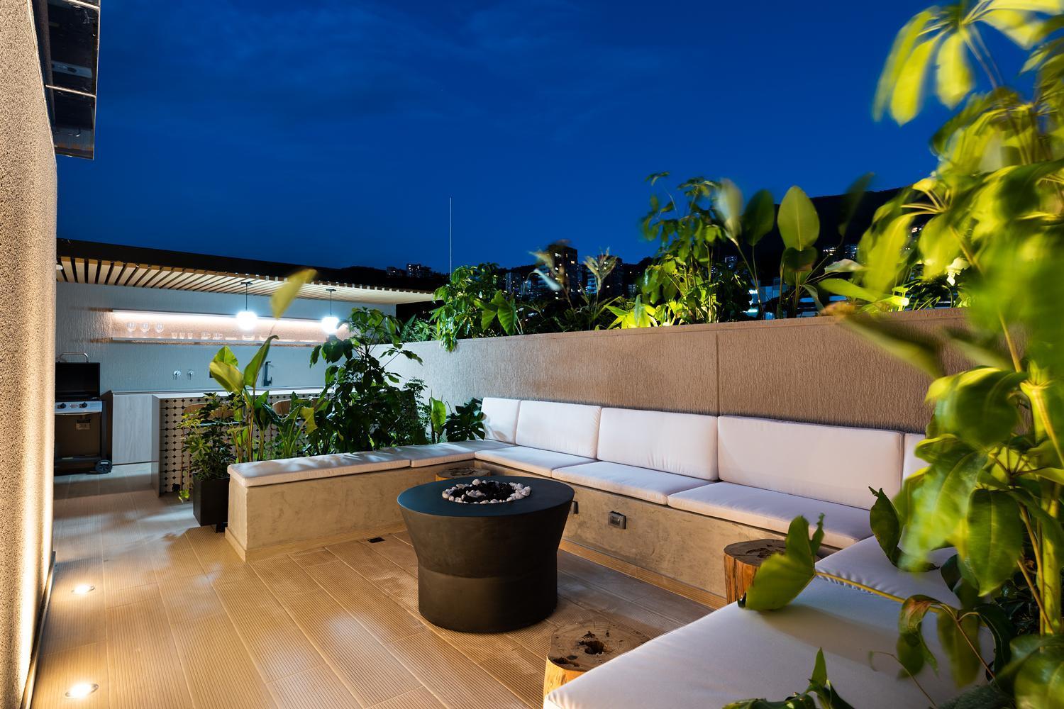 Two-Bedroom Penthouse Apartment