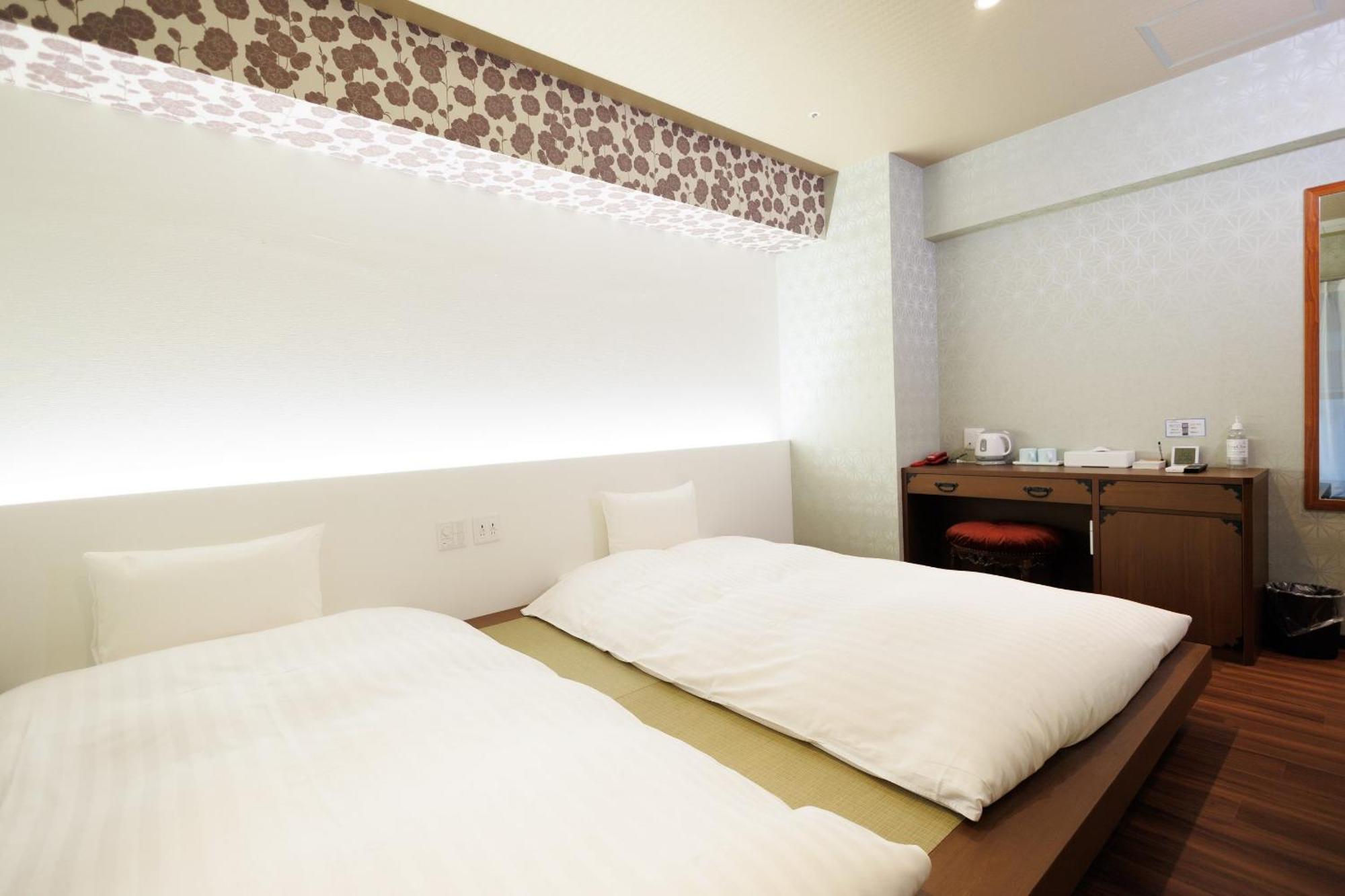 Twin Room - Non-Smoking