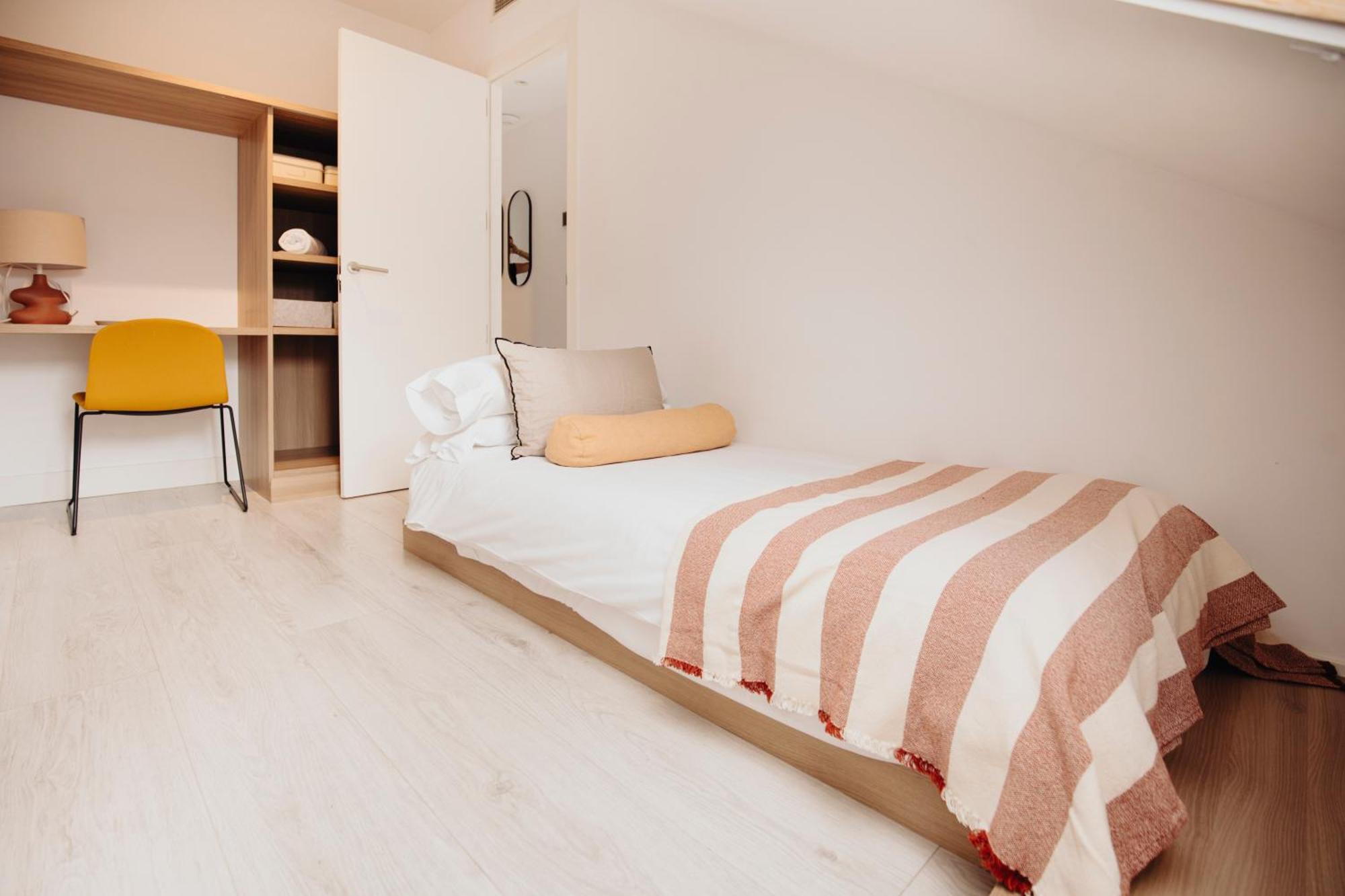 Three-Bedroom Apartment Terrace