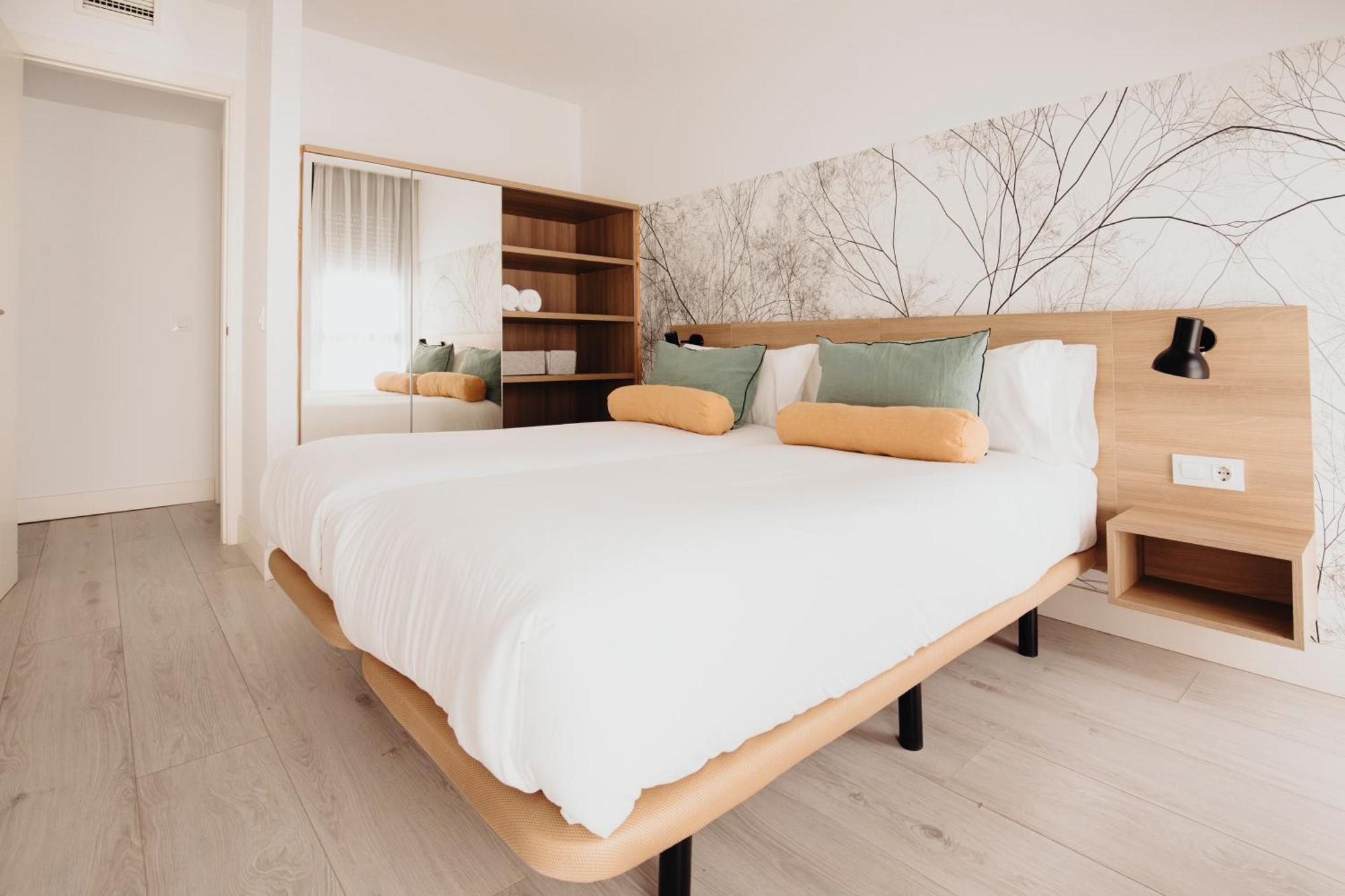 Three-Bedroom Apartment Terrace
