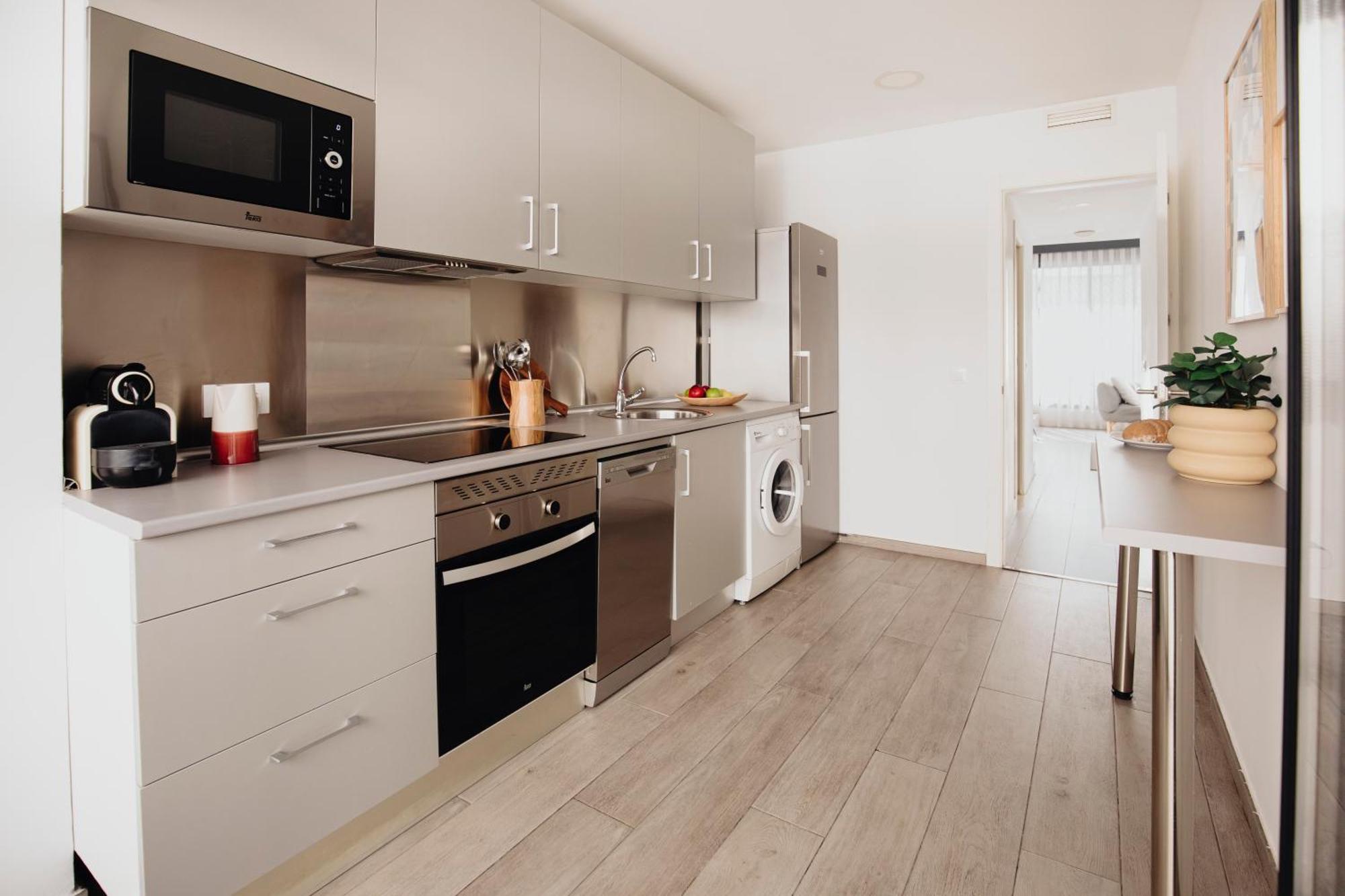 Three-Bedroom Apartment Terrace