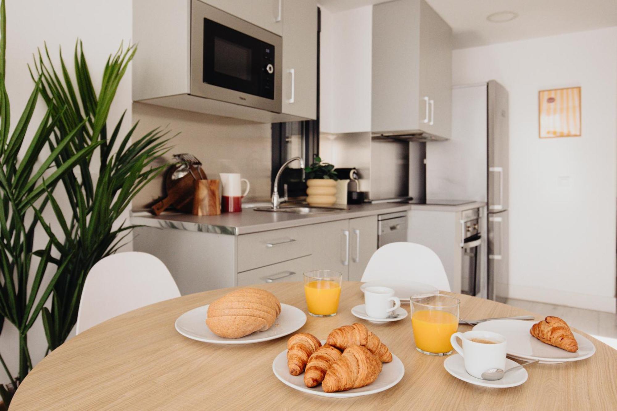 Three-Bedroom Apartment Terrace