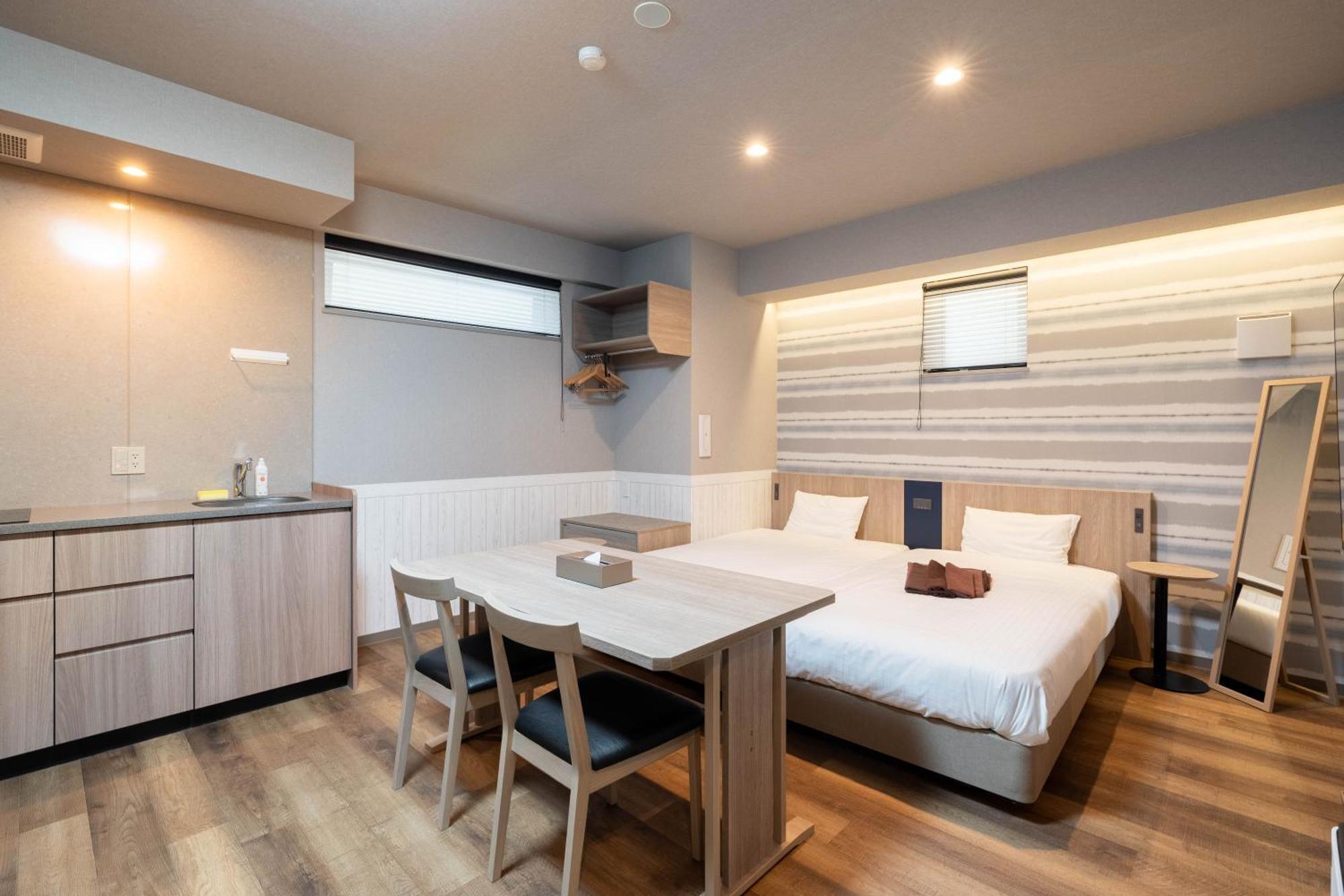 Family Room,1547943604:JPEG