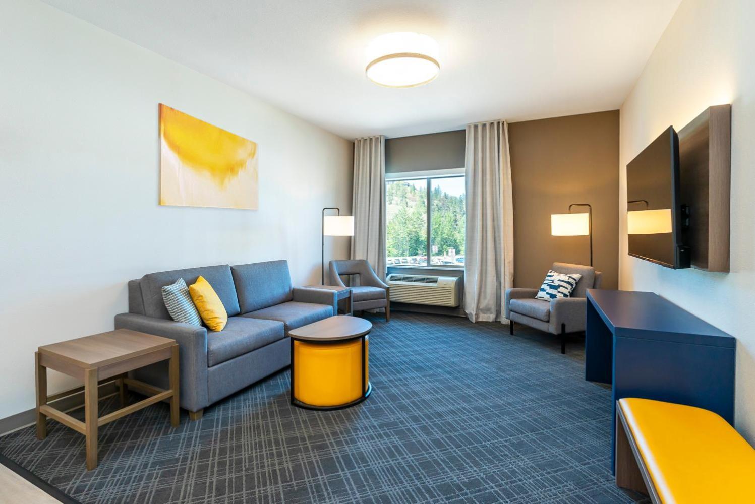 Premier One Bedroom Suite,1605375109:JPEG