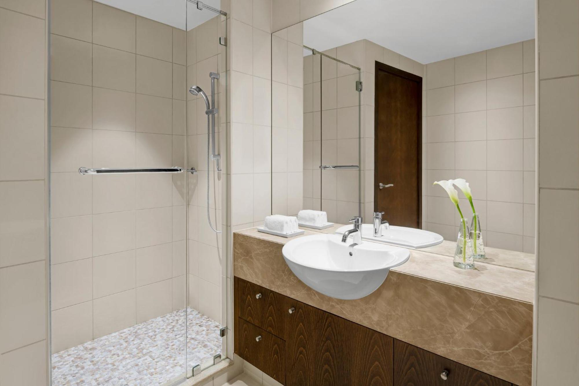King Studio Suite