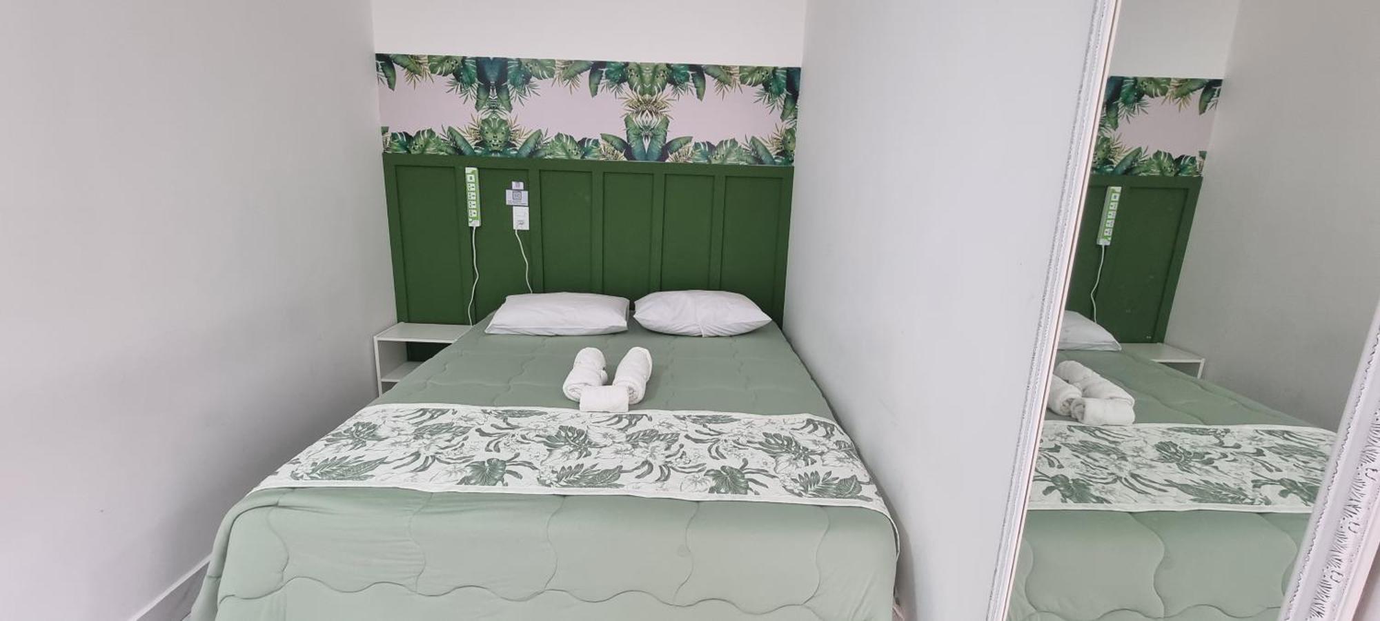 Quarto Duplo Deluxe com Chuveiro