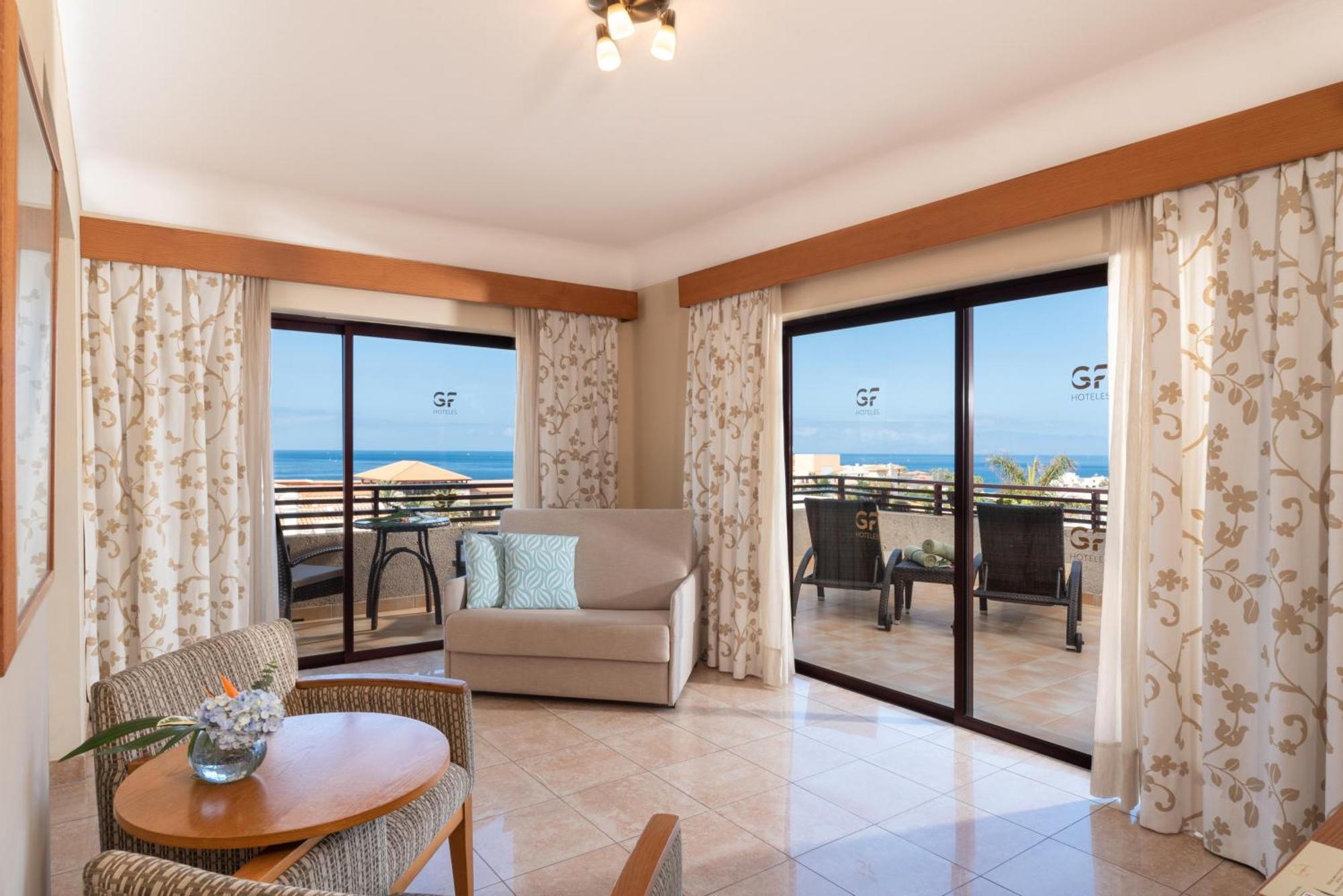 Suite Junior (2 adultos)
