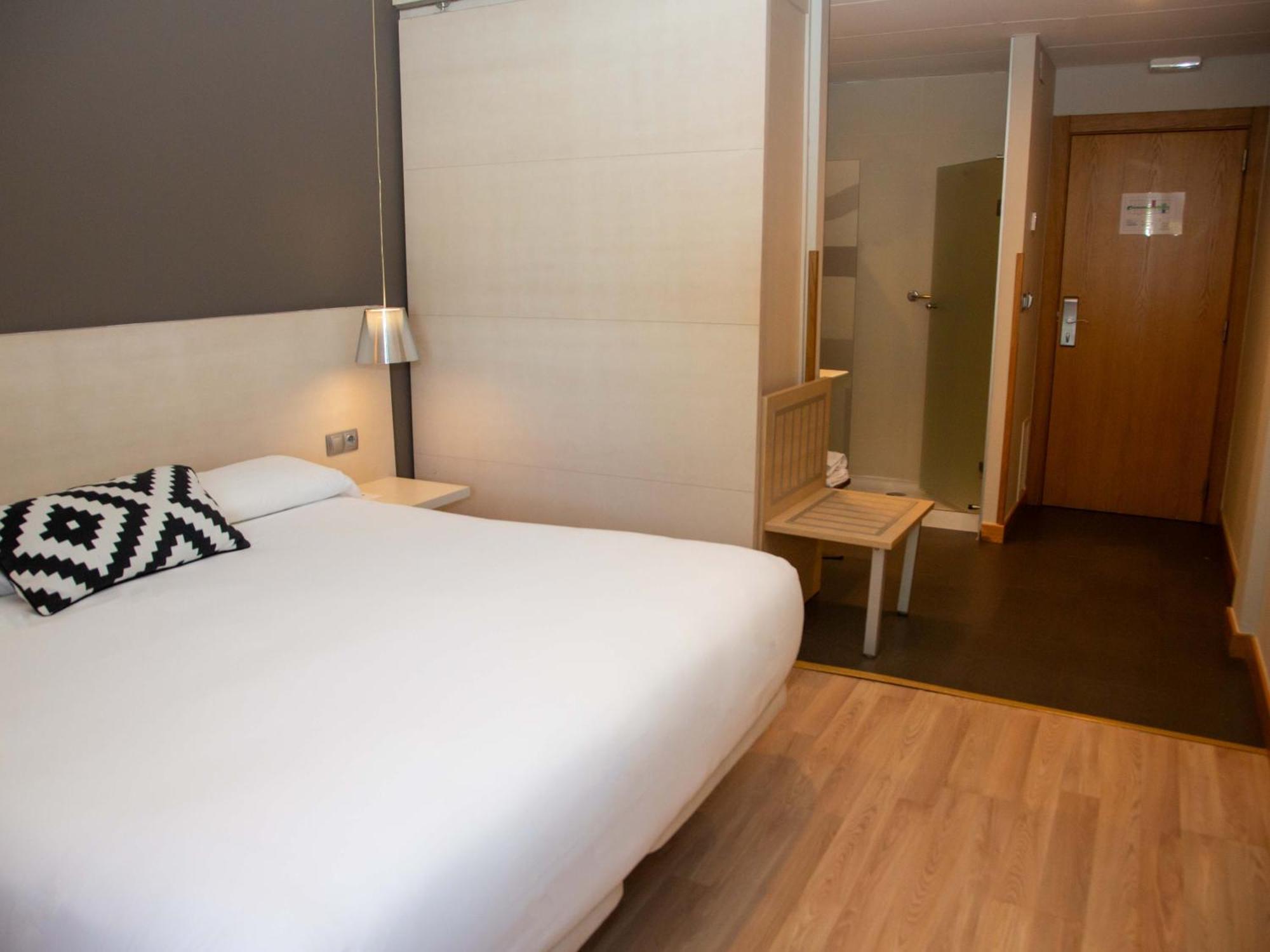 Double Room double bed