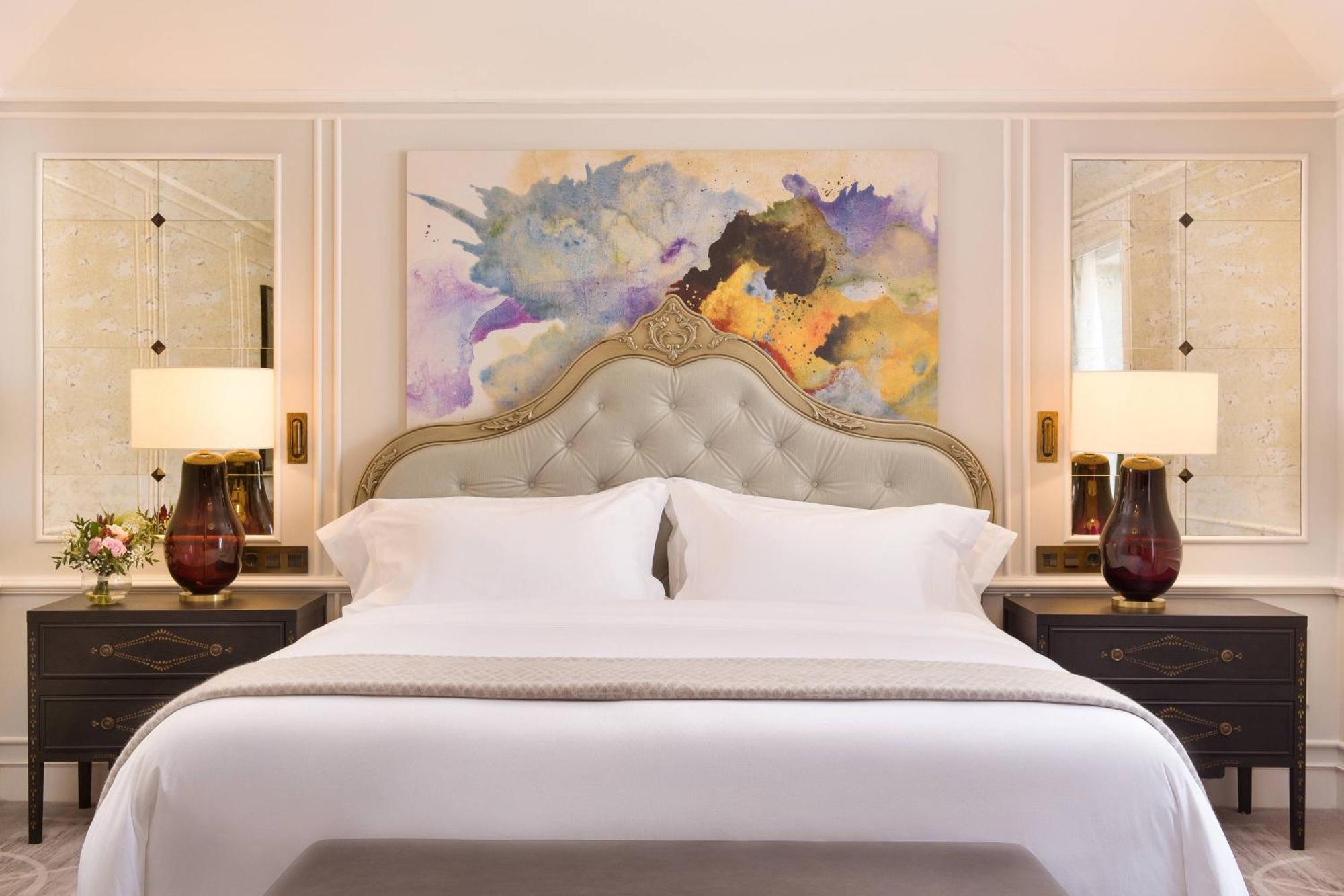 Premium King Room River View