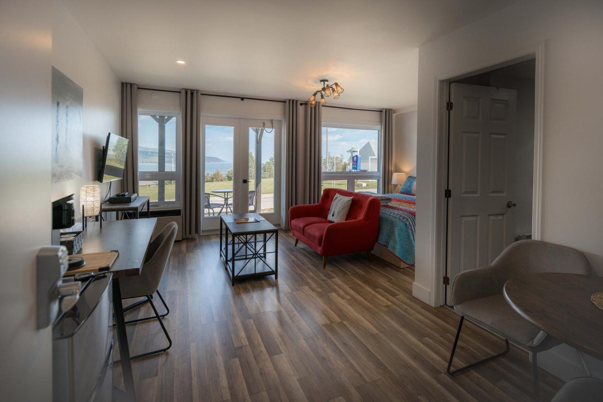 King Suite with Balcony