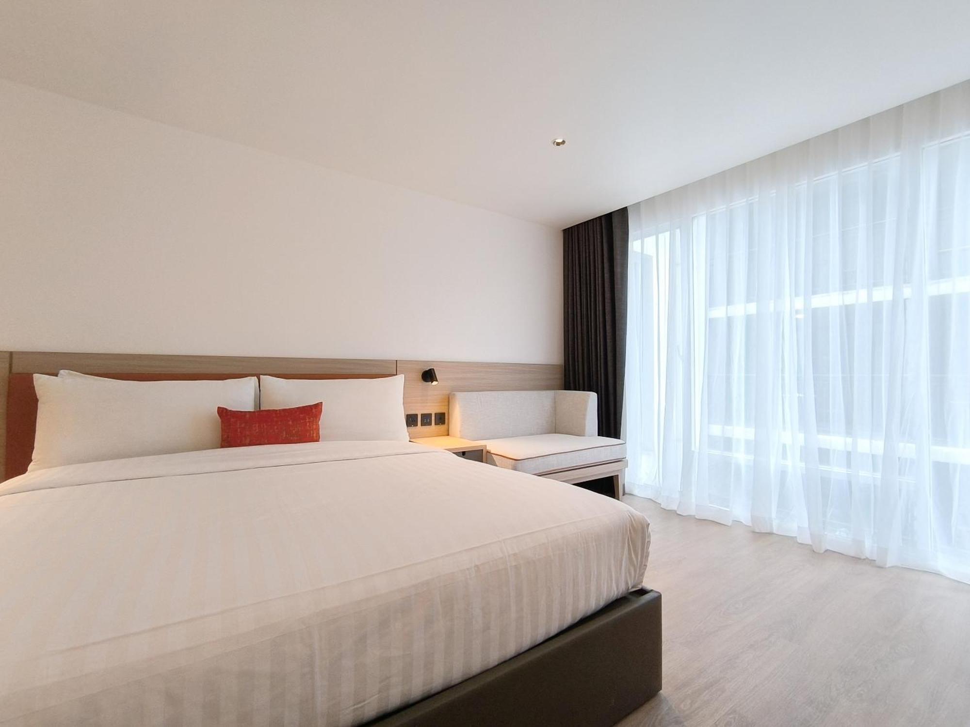 Premier Room