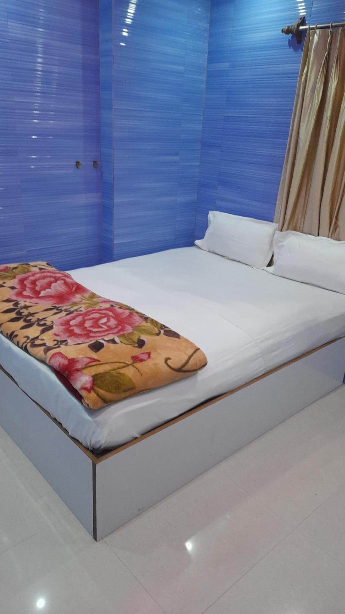 Double Room,1621345130:JPEG