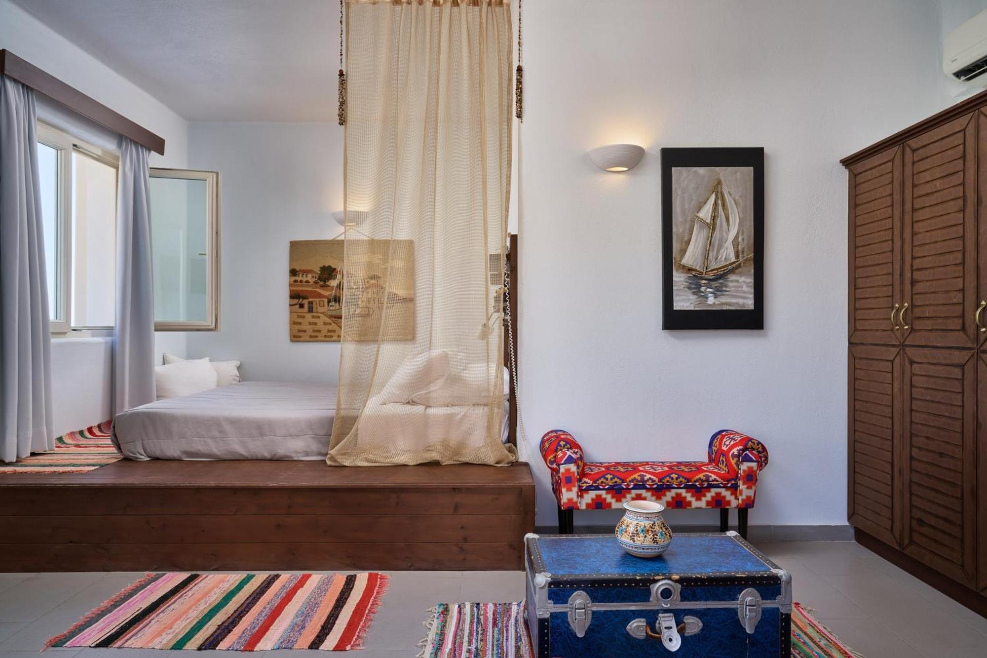 Traditional Suite with Panoramic Sea View