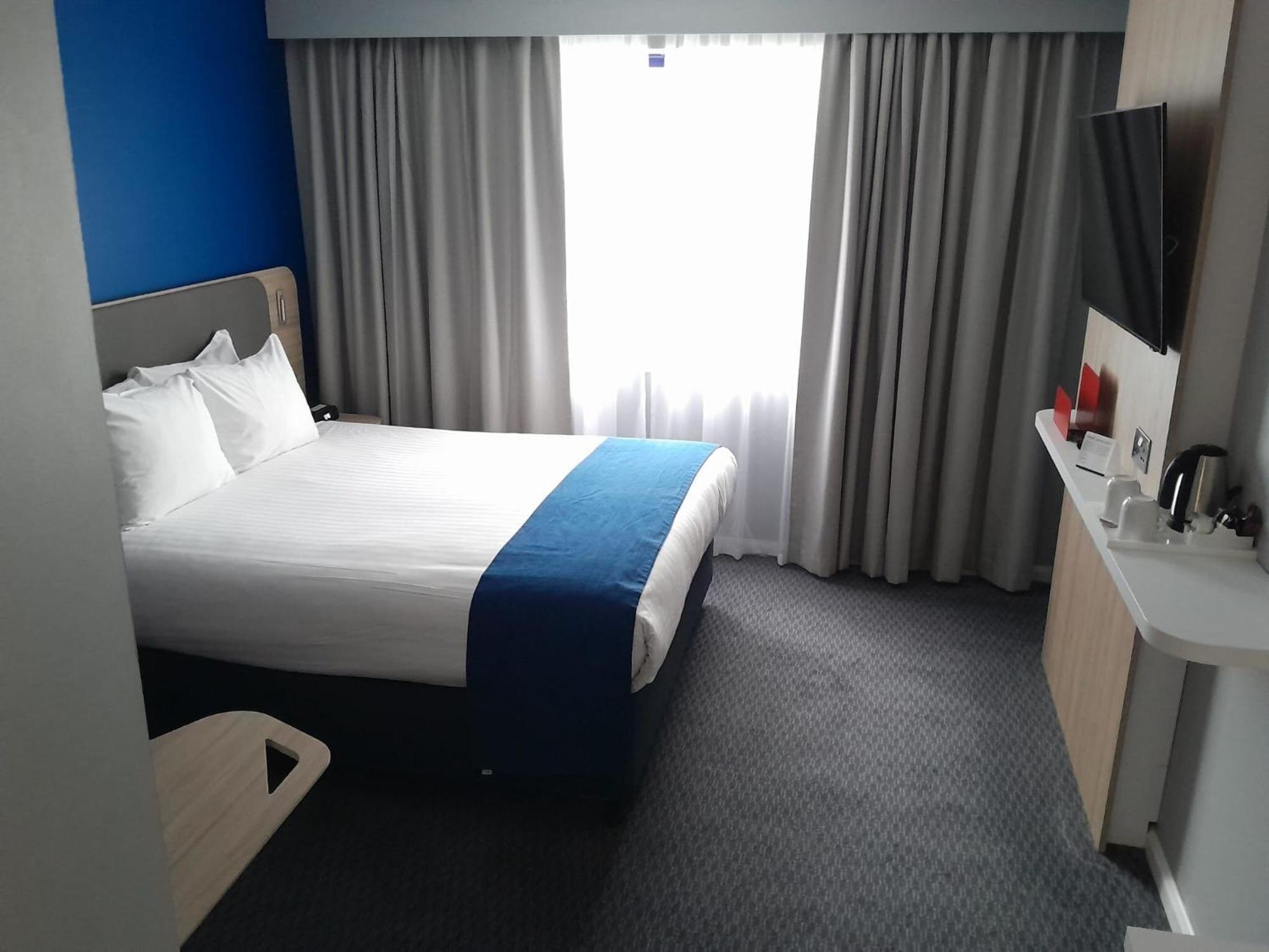 Standard Double Room with Free Hot Breakfast,1647718150:JPEG