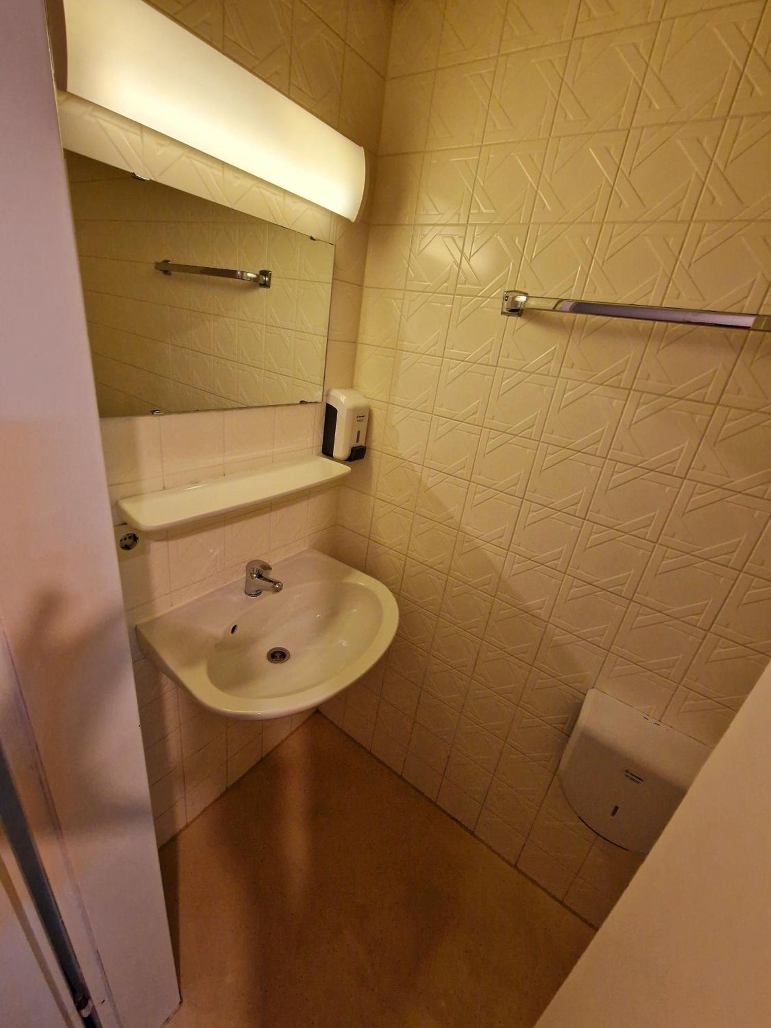 Habitación Doble con baño privado externo