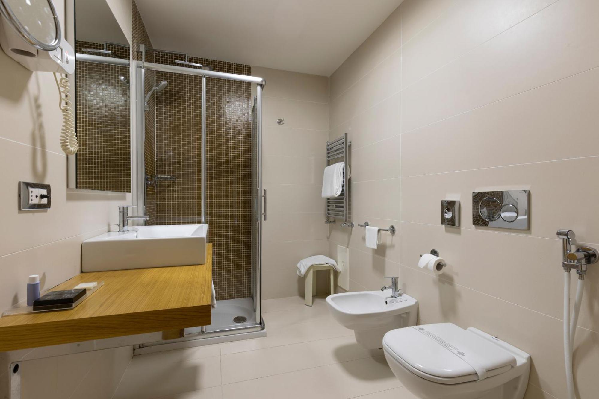 Single Room,1680577896:JPEG