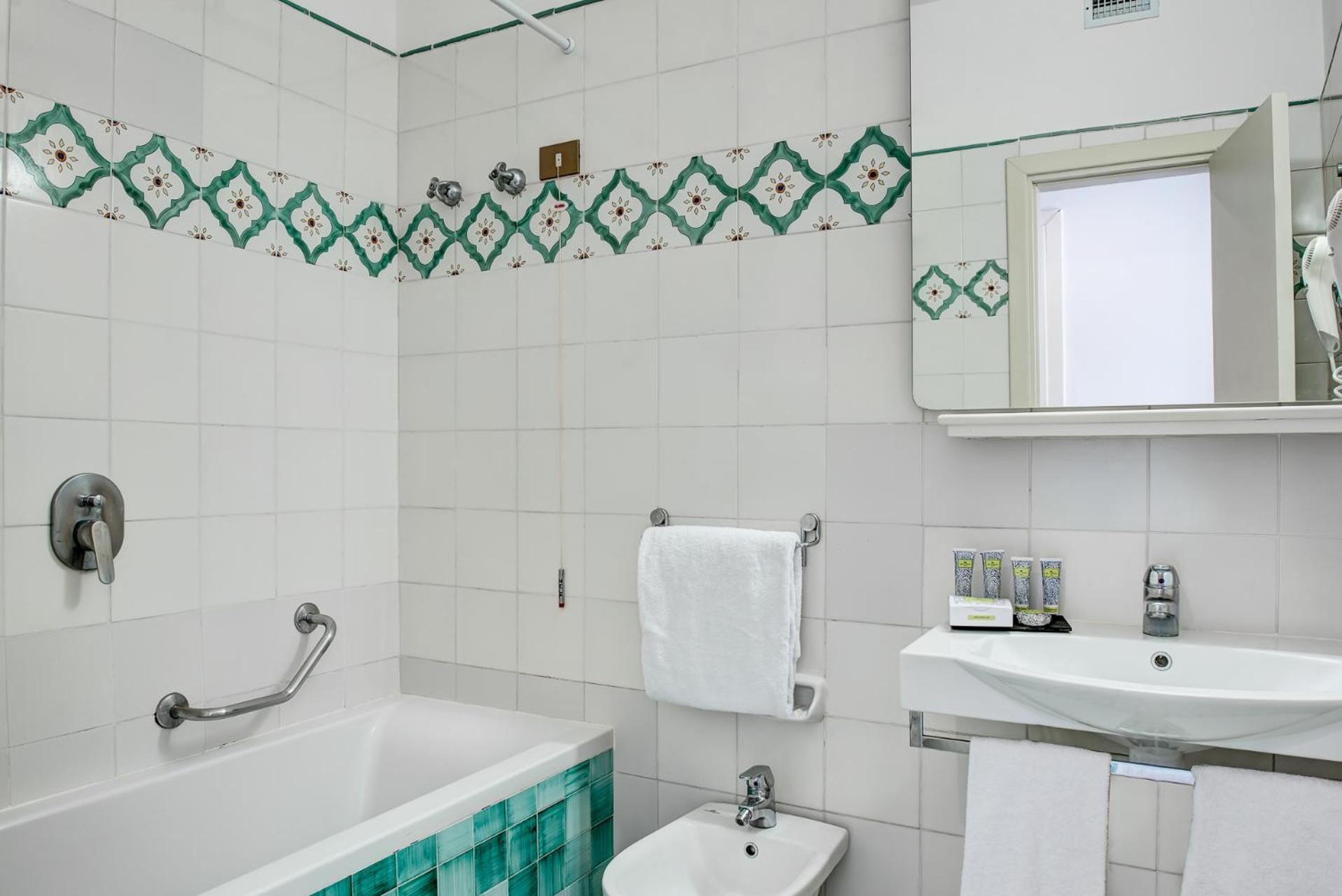 Quarto Triplo Clássico
