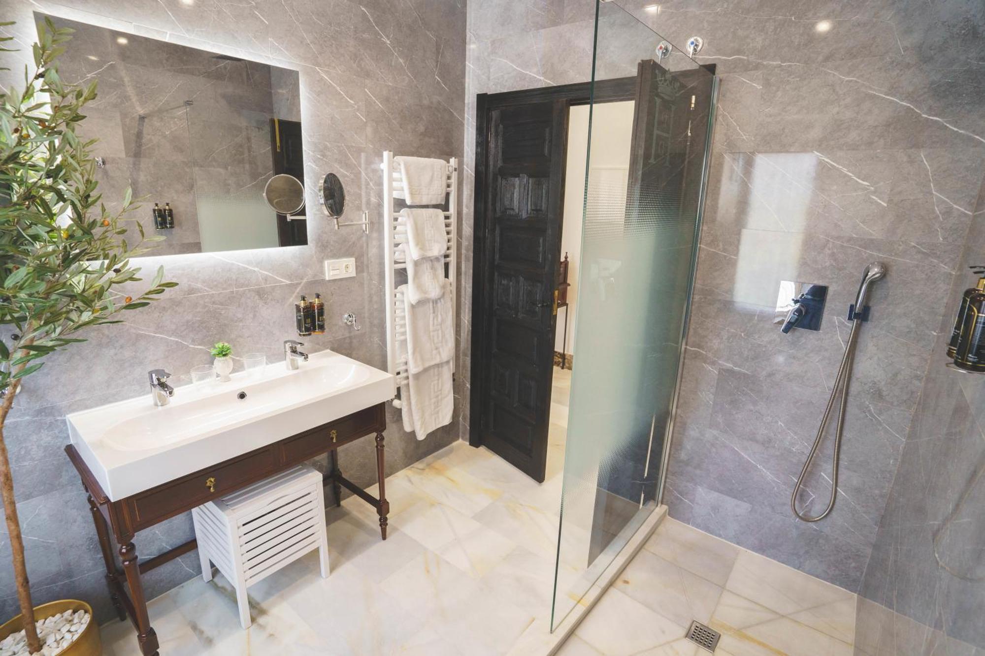 Deluxe Double Room Balcony