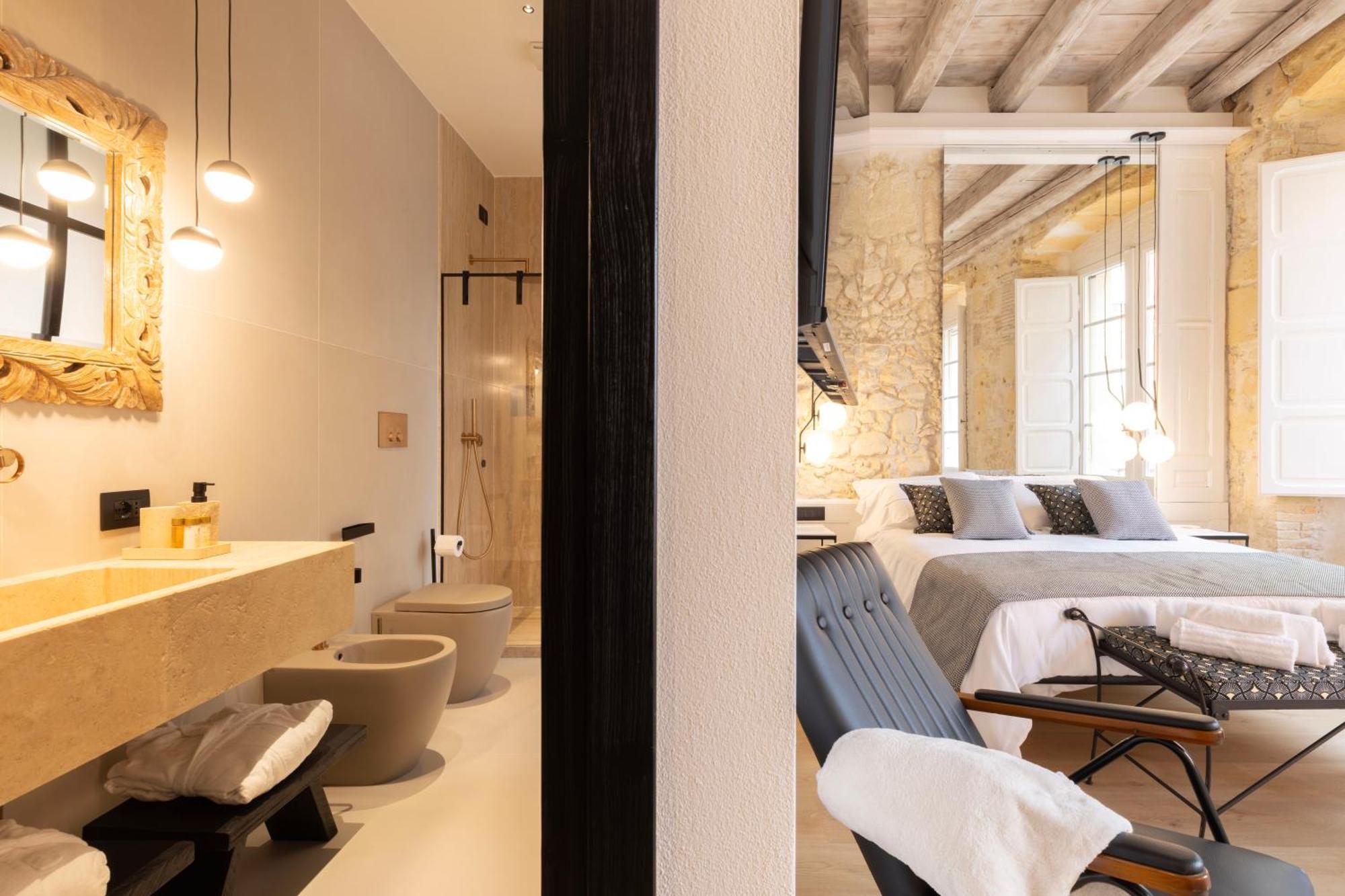 Queen Room Spa Bath