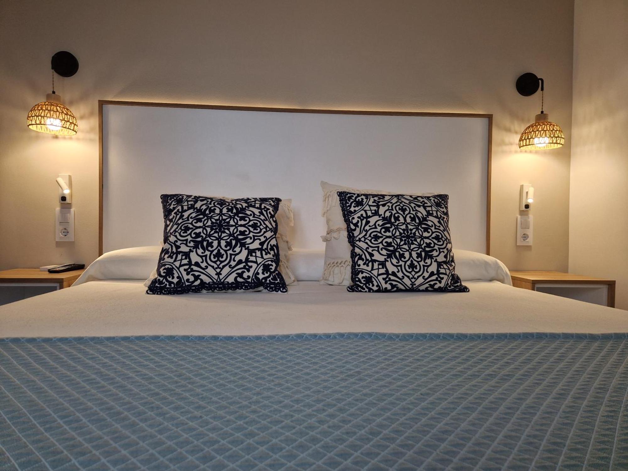 Deluxe Double Room Window