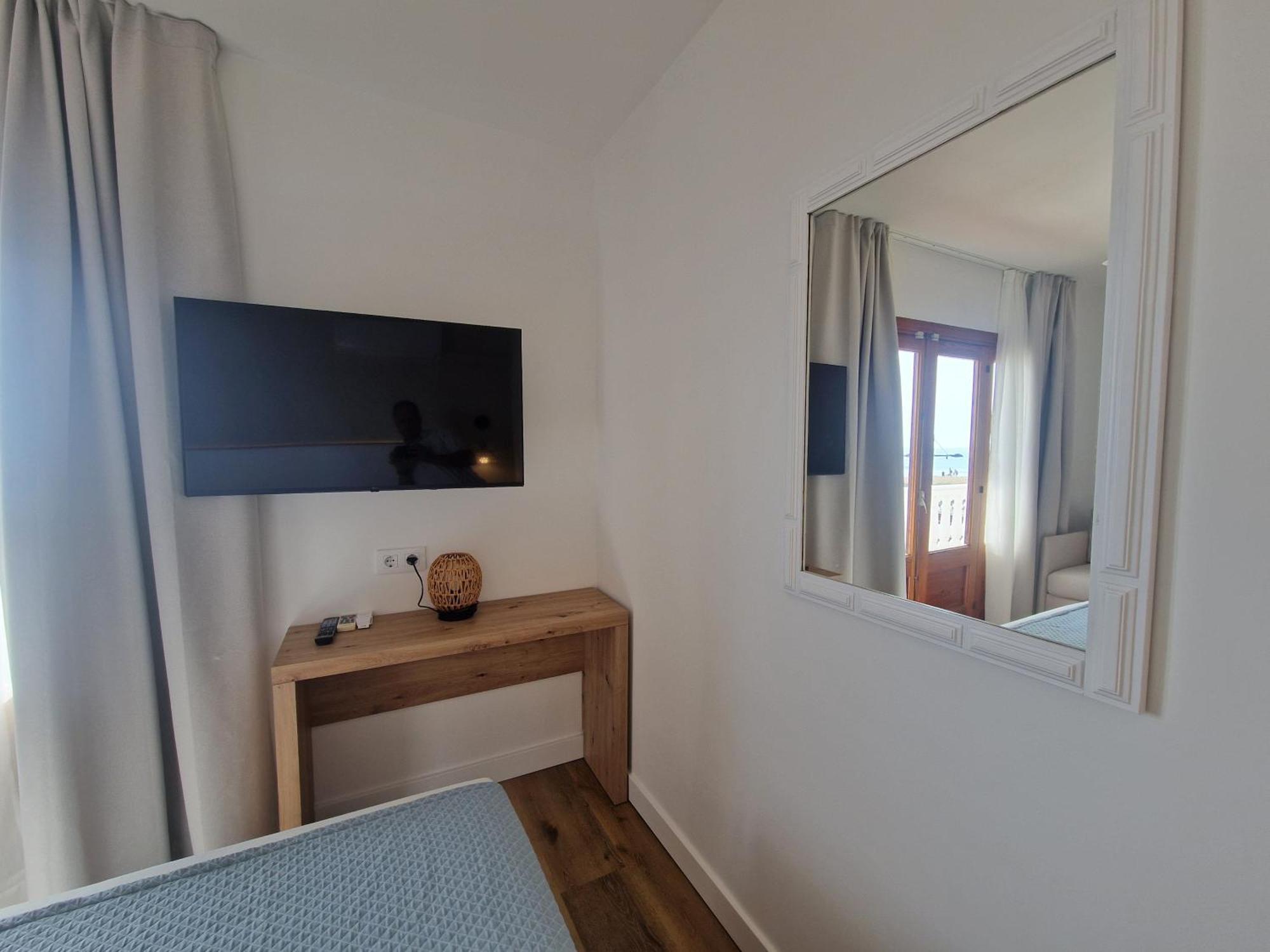 Deluxe Double Room Balcony Sea View