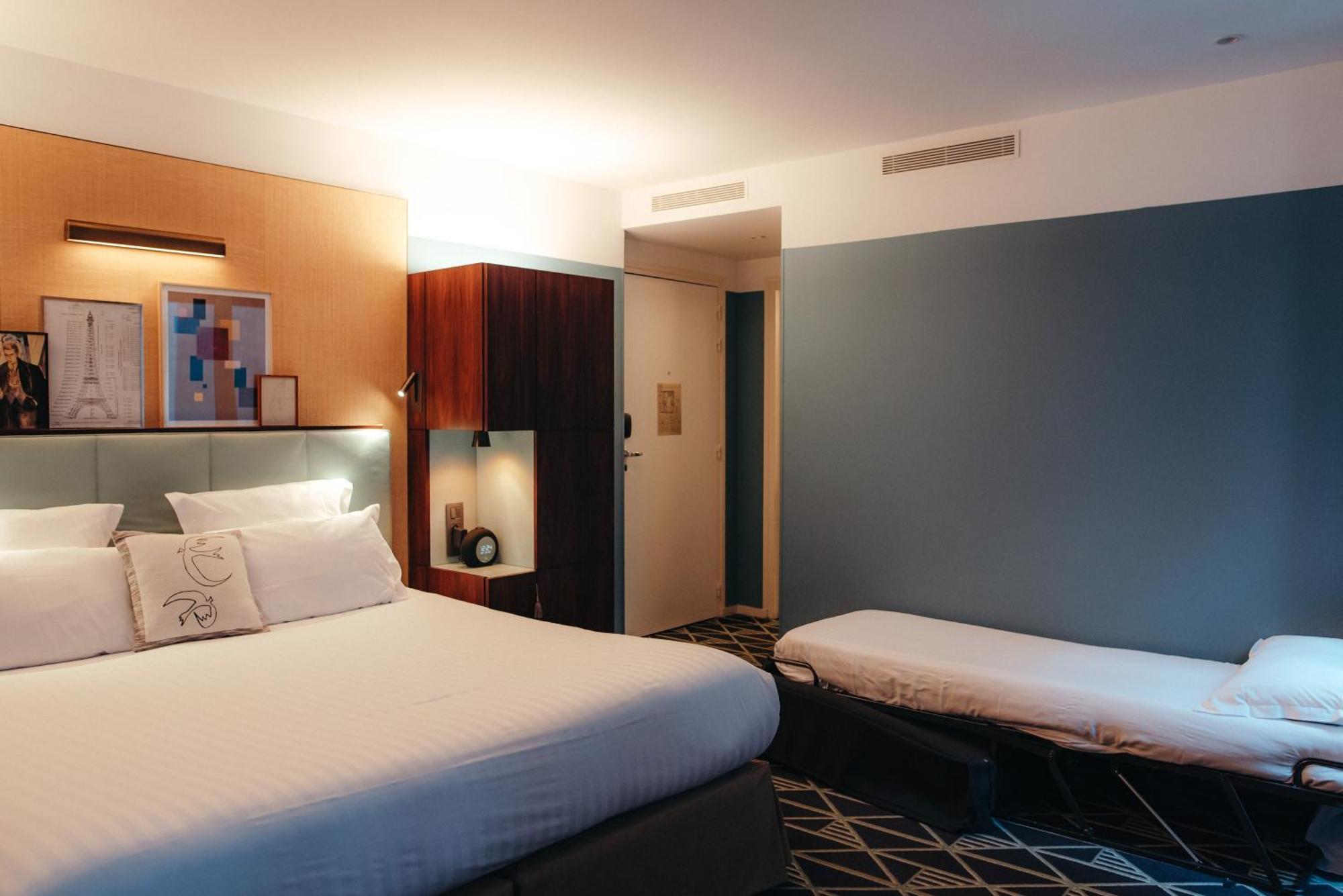 Quarto Duplo Deluxe com Acesso à Piscina