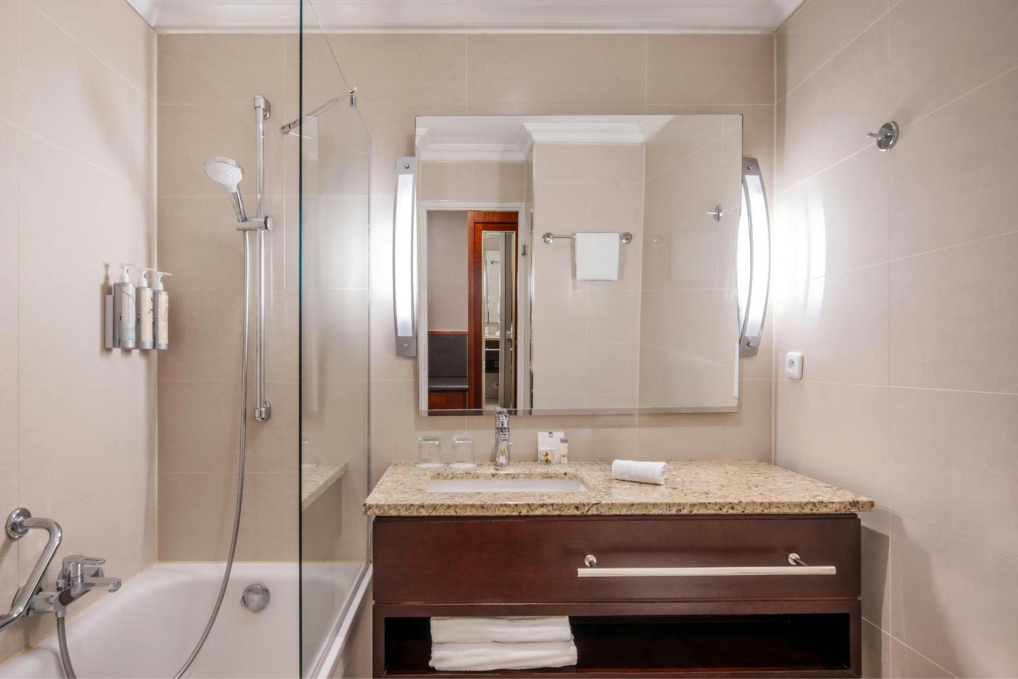 Quarto Deluxe com 1 Cama Queen-size
