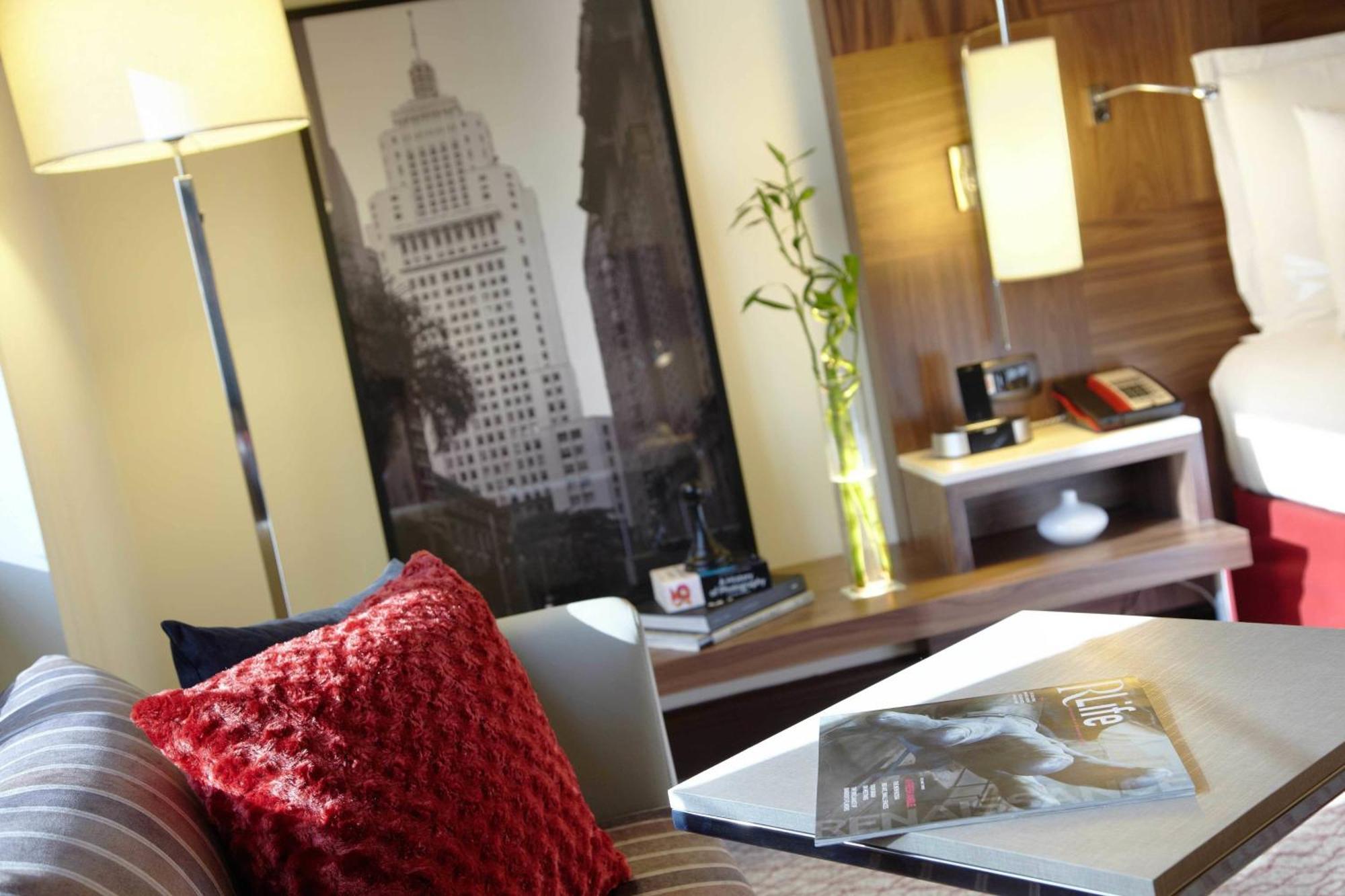 Deluxe Room City View