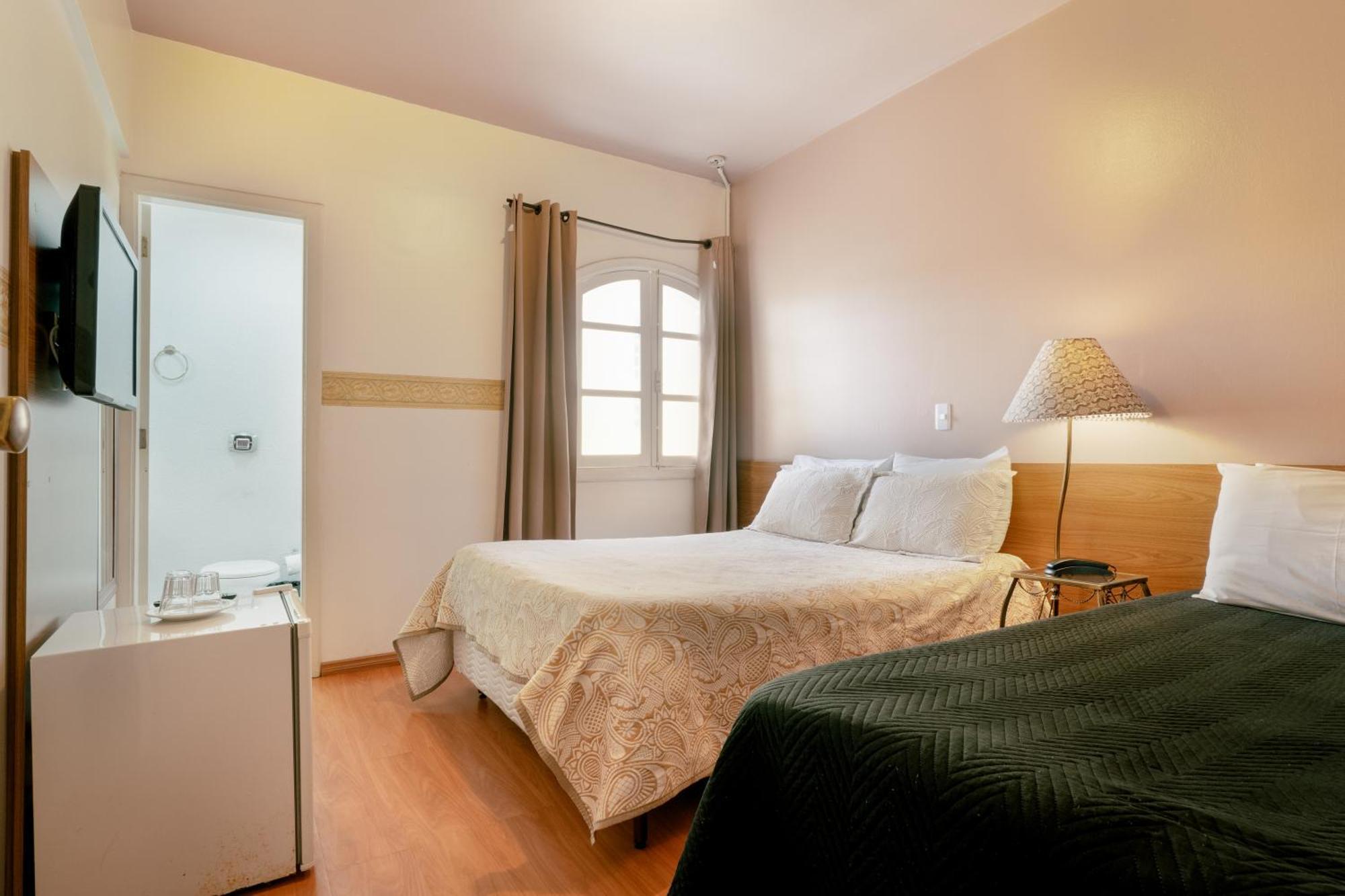 Triple Room,1645017874:JPEG