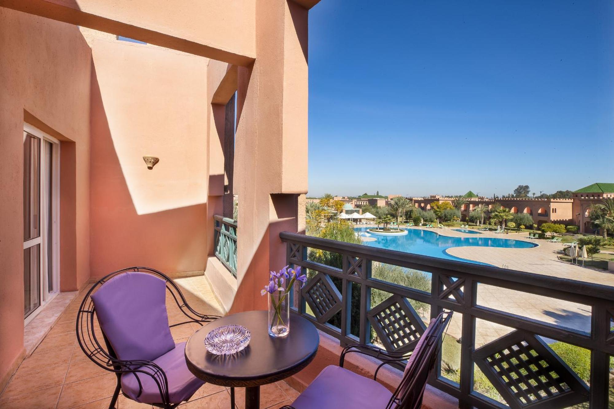 Chambre Lits Jumeaux - Vue sur Piscine