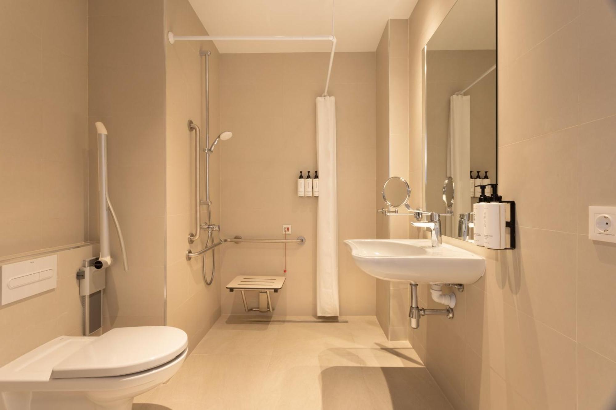 Studio Suite Accessible