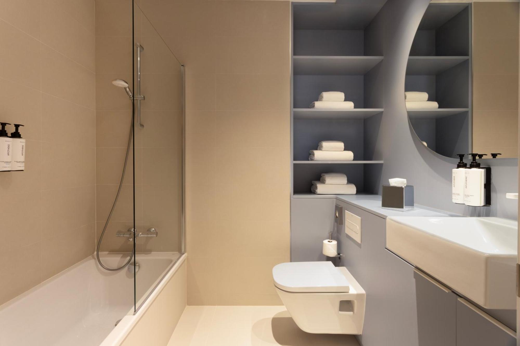 One-Bedroom Suite