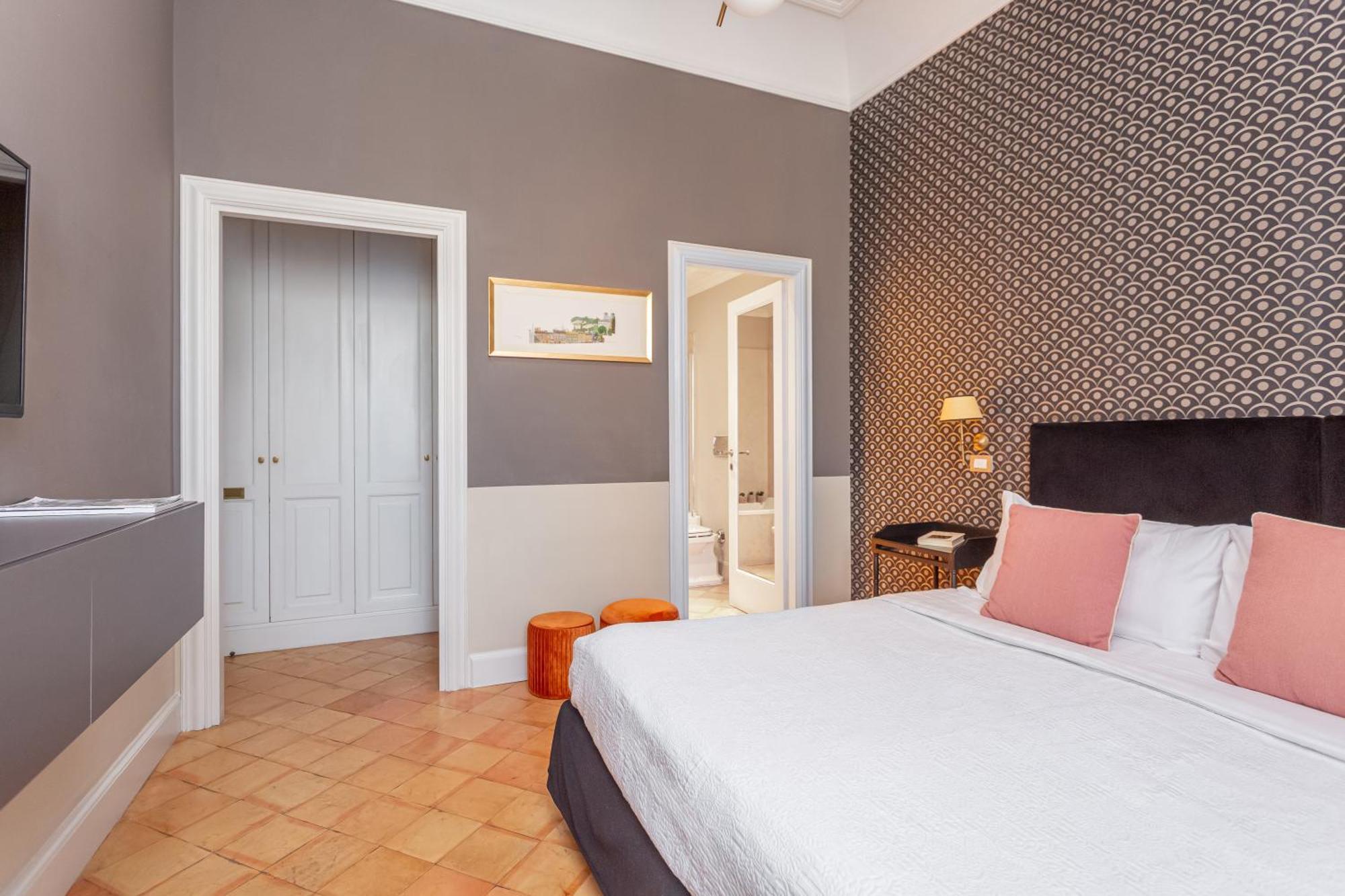 Superior Double Room,1651222252:JPEG