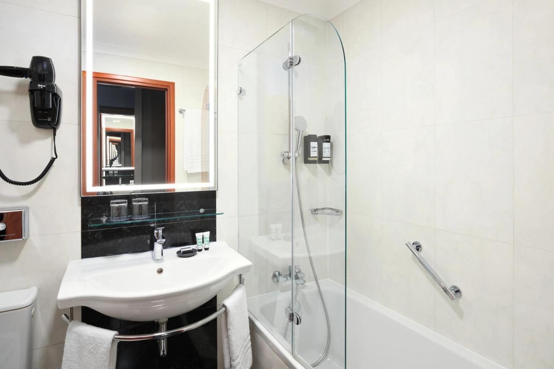 Classic Double or Twin Room