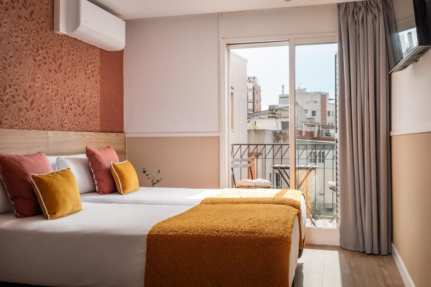 Twin Room with Balcony,1658774932:JPEG