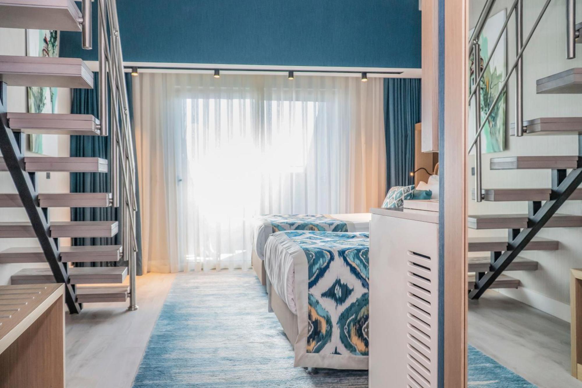 Familiekamer met Uitzicht op de Bergen