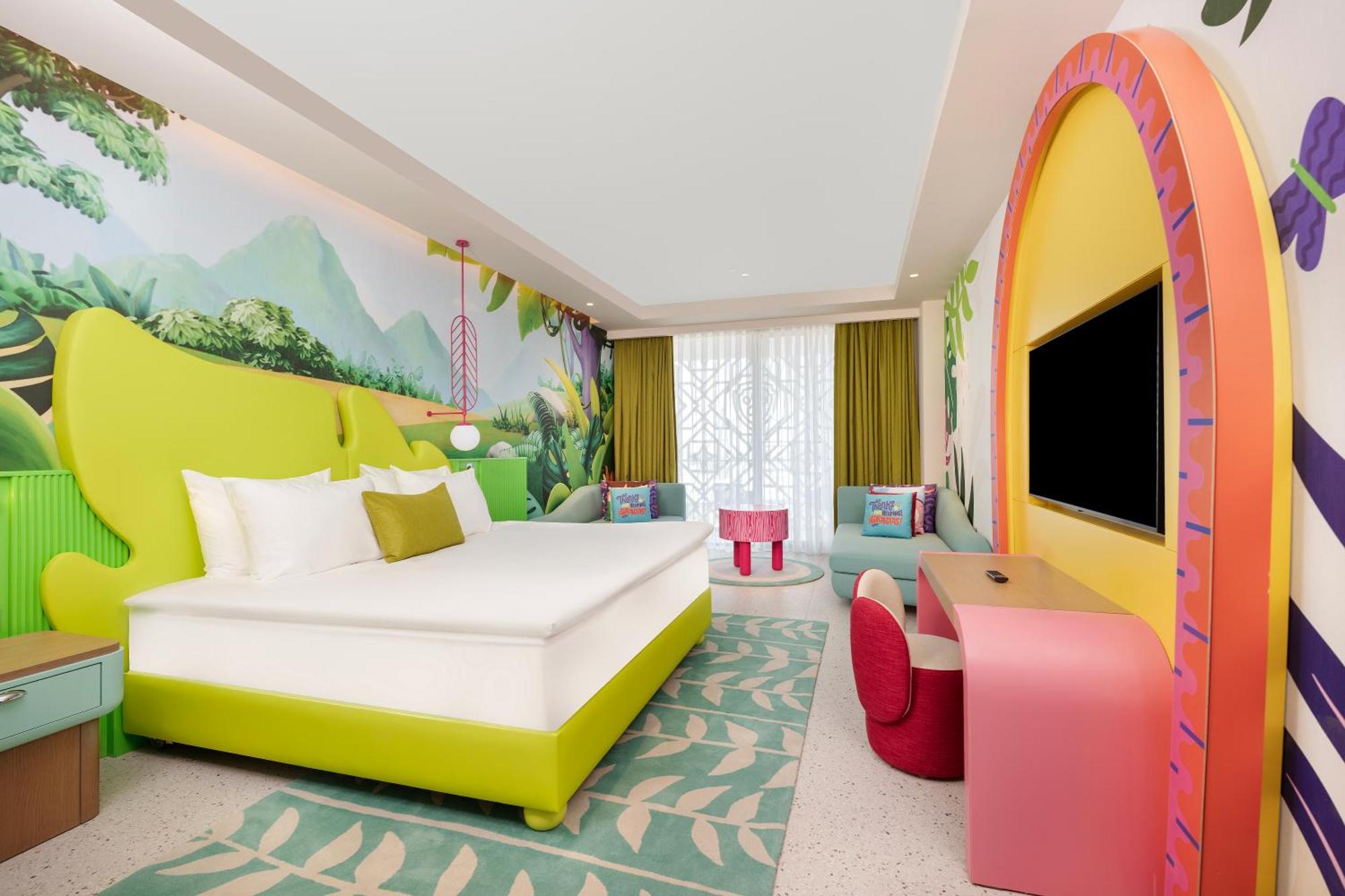 Themed Deluxe Connection Room