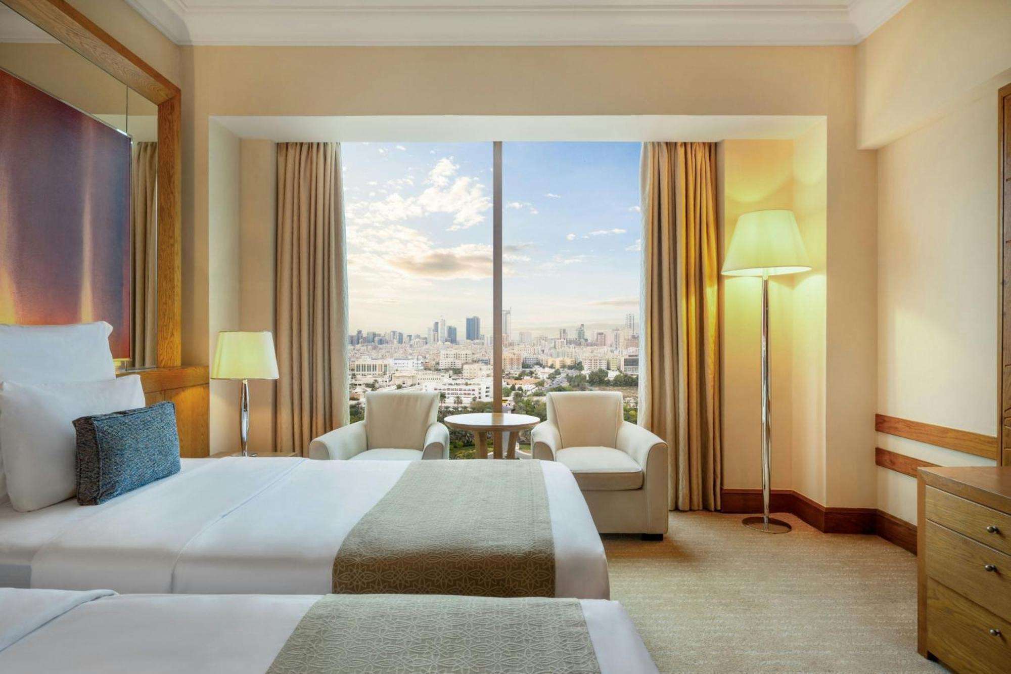 Camera Luxury Doppia con Letti Singoli con Vista Città