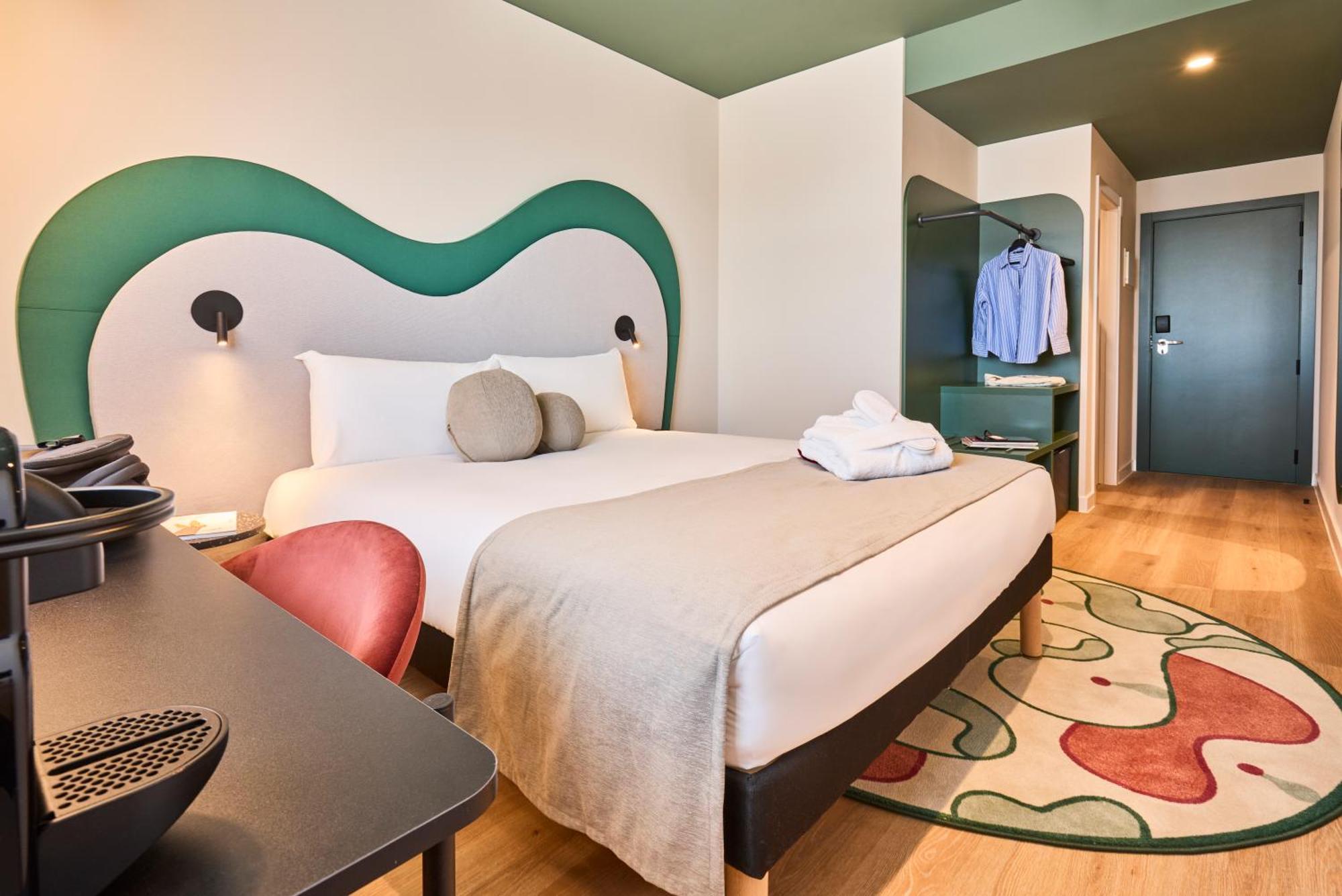 Premium Business Double Room