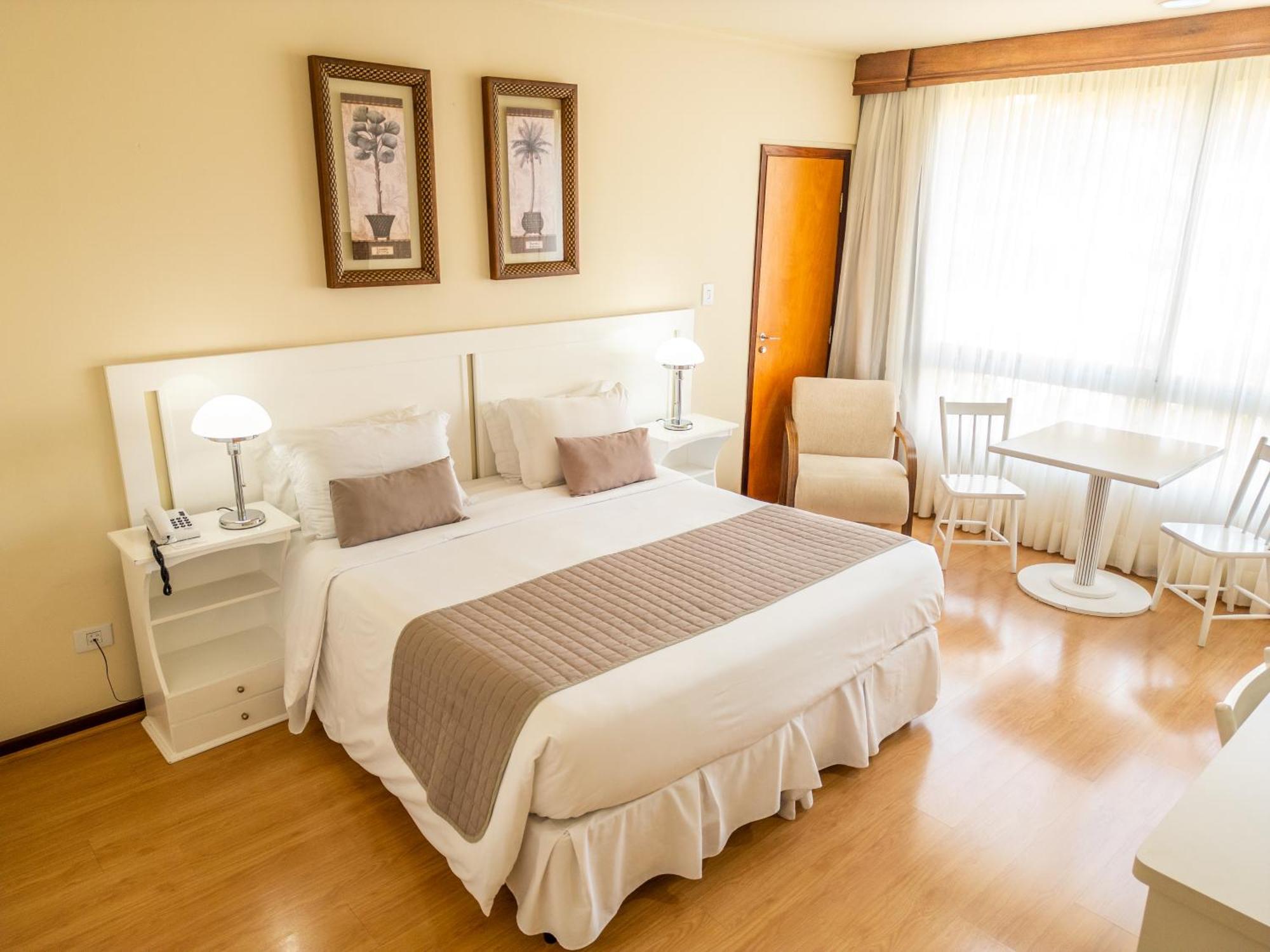 Double Room with View,1668071092:JPEG