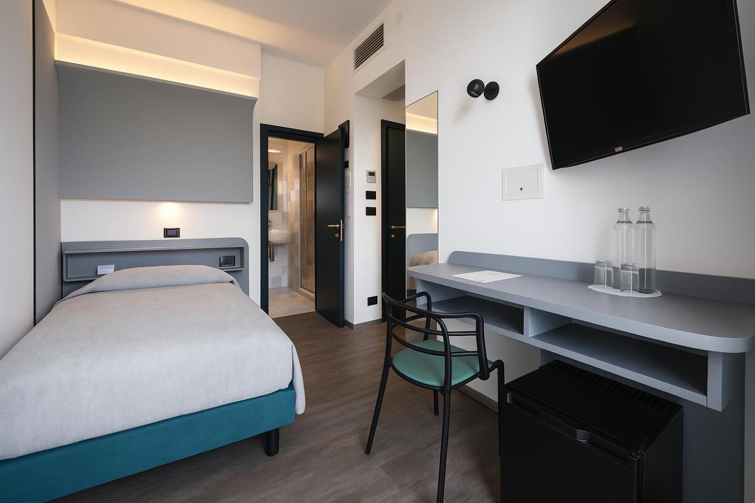 Superior Single Room,1670743928:JPEG