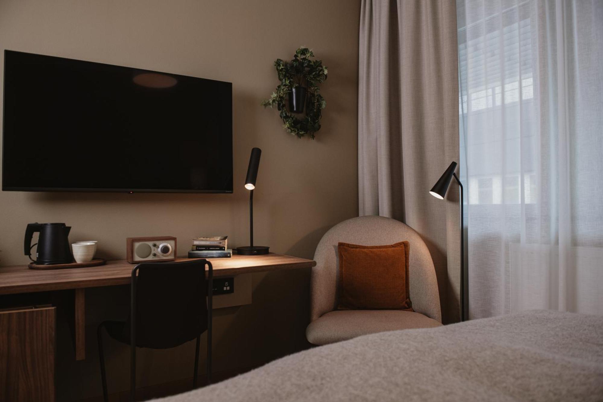 Standard Double Room,1674704061:JPEG
